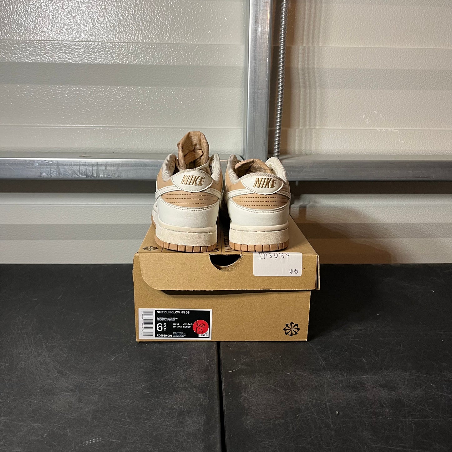 Size 6.5Y - Dunk Brown