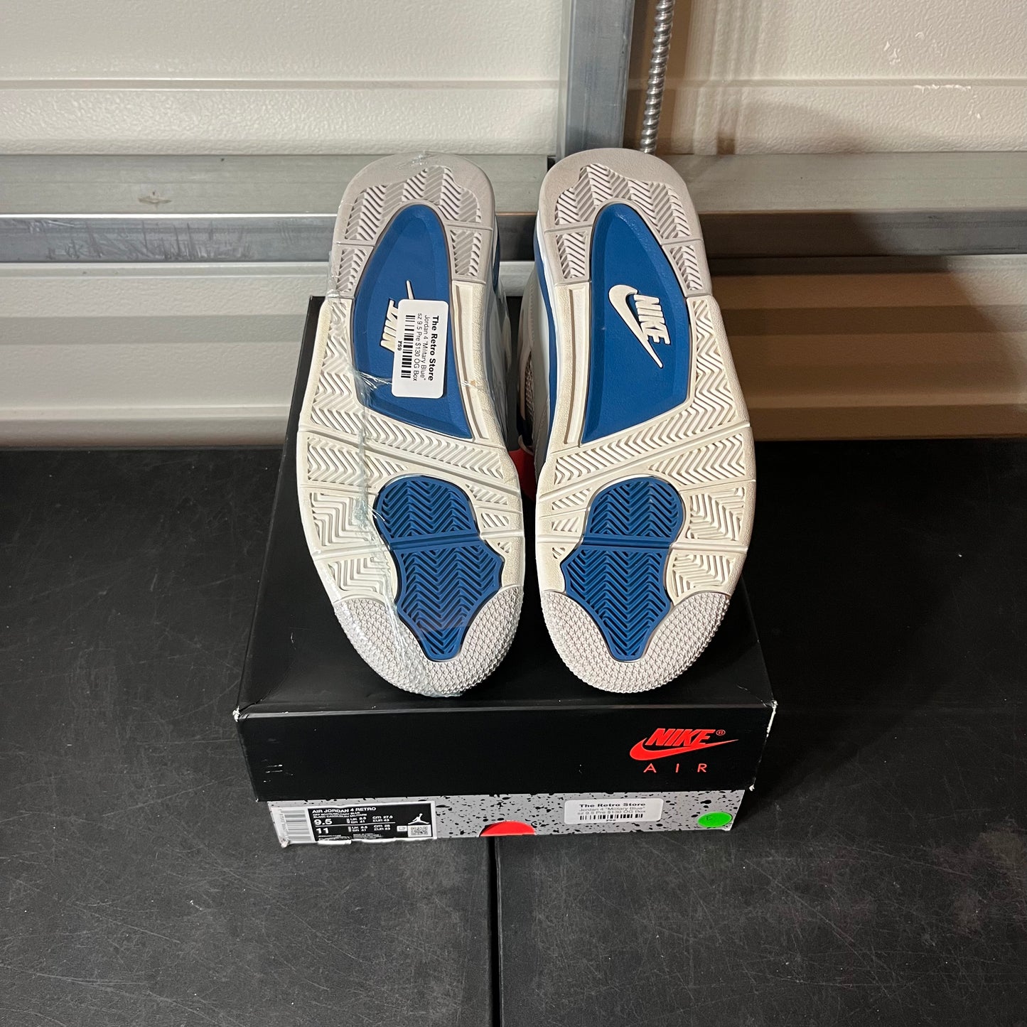 Size 9.5 - AJ 4 Military Blue