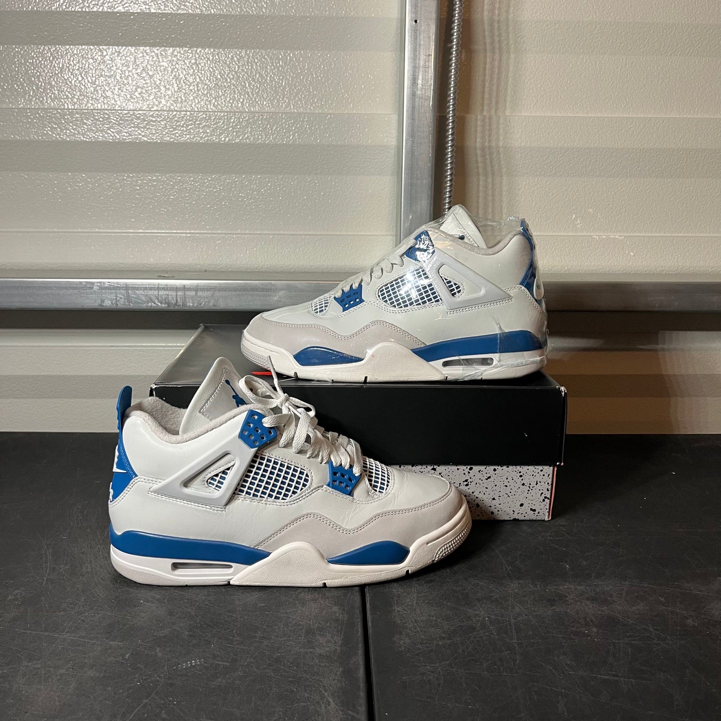 Size 9.5 - AJ 4 Military Blue