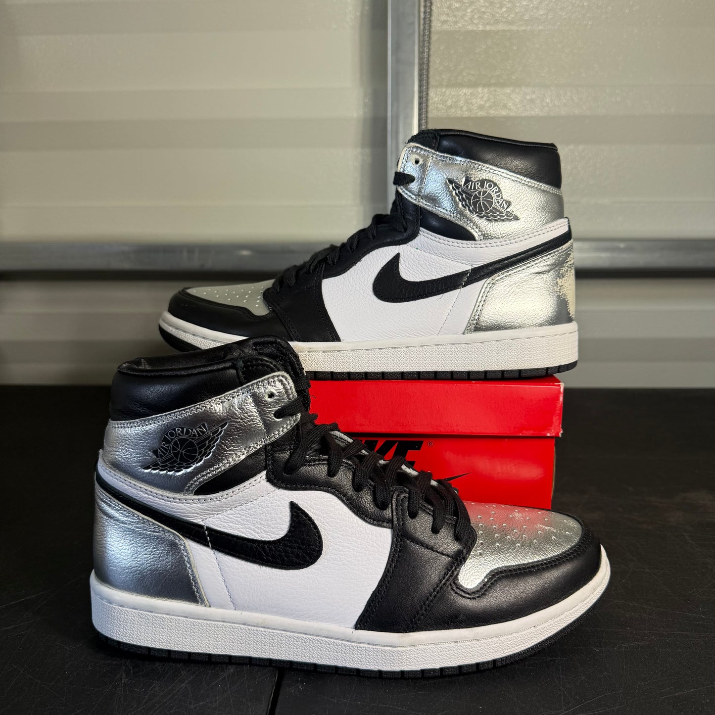 Size 10.5W - AJ 1 Silver Toe