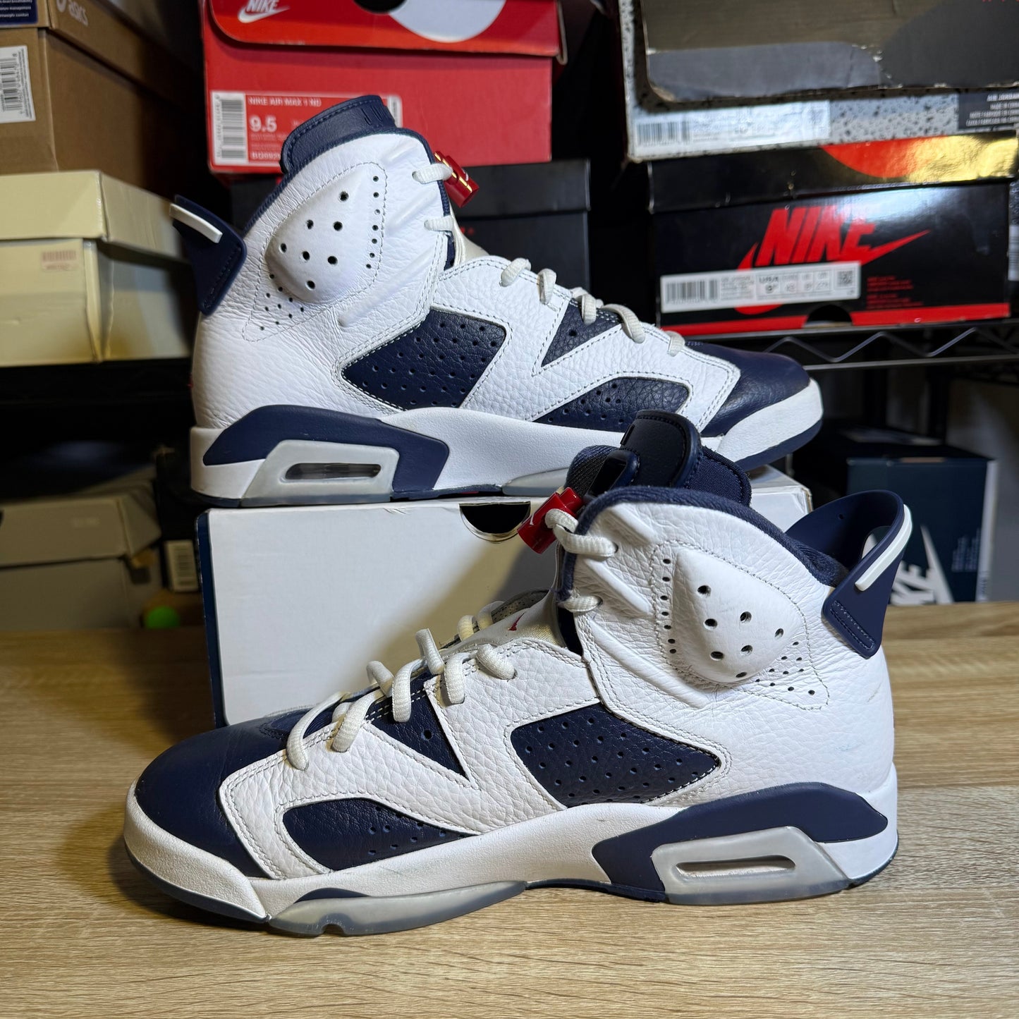Size 8 - AJ 6 Olympic