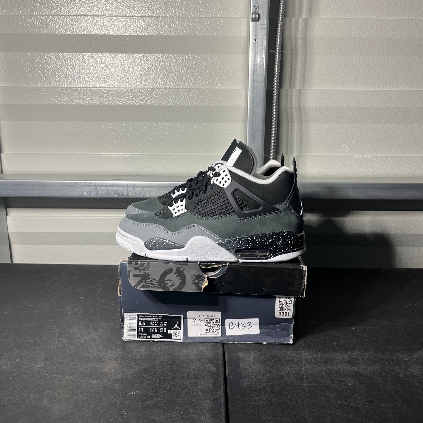 Size 9.5 - AJ 4 Fear