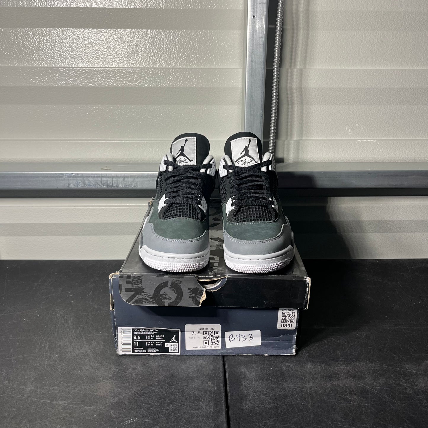 Size 9.5 - AJ 4 Fear