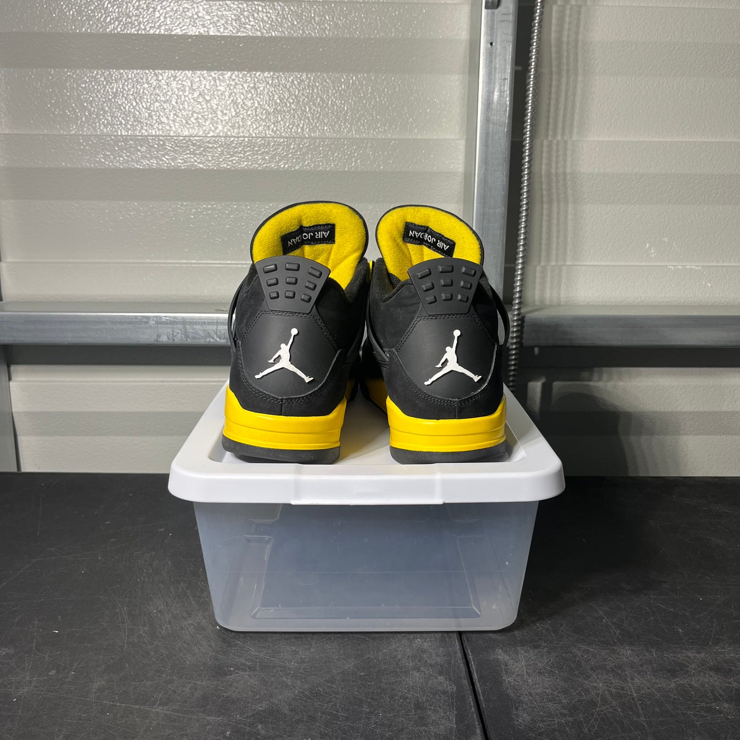Size 12 - AJ 4 Thunder