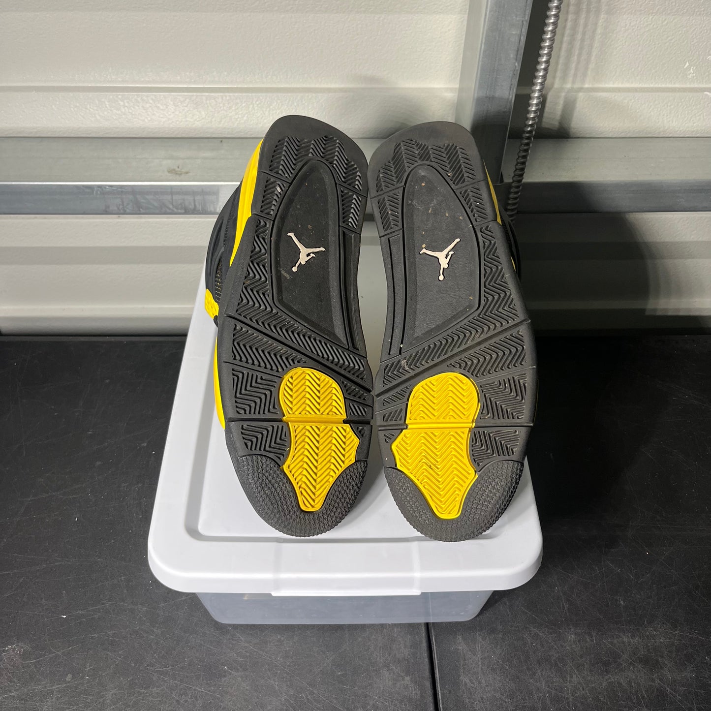 Size 12 - AJ 4 Thunder