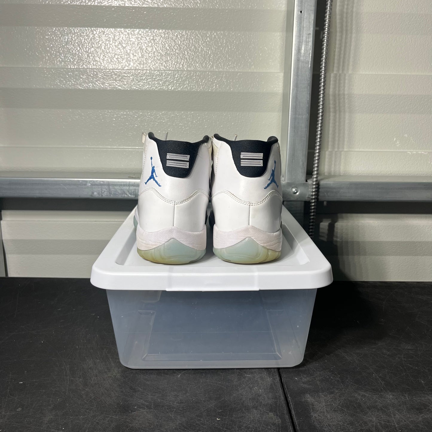 Size 9.5 - AJ 11 Legend Blue