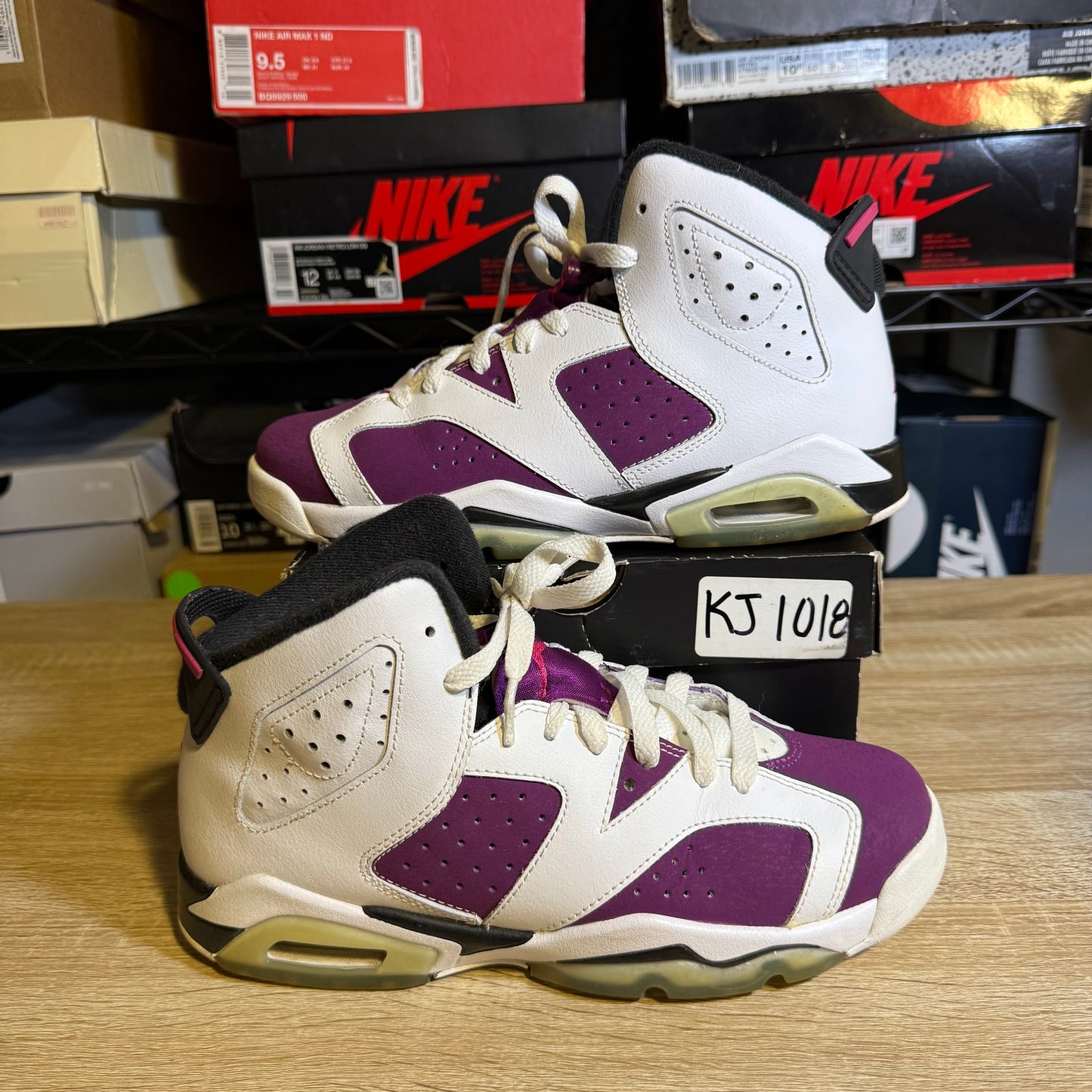 Size 7Y - AJ 6 Grape