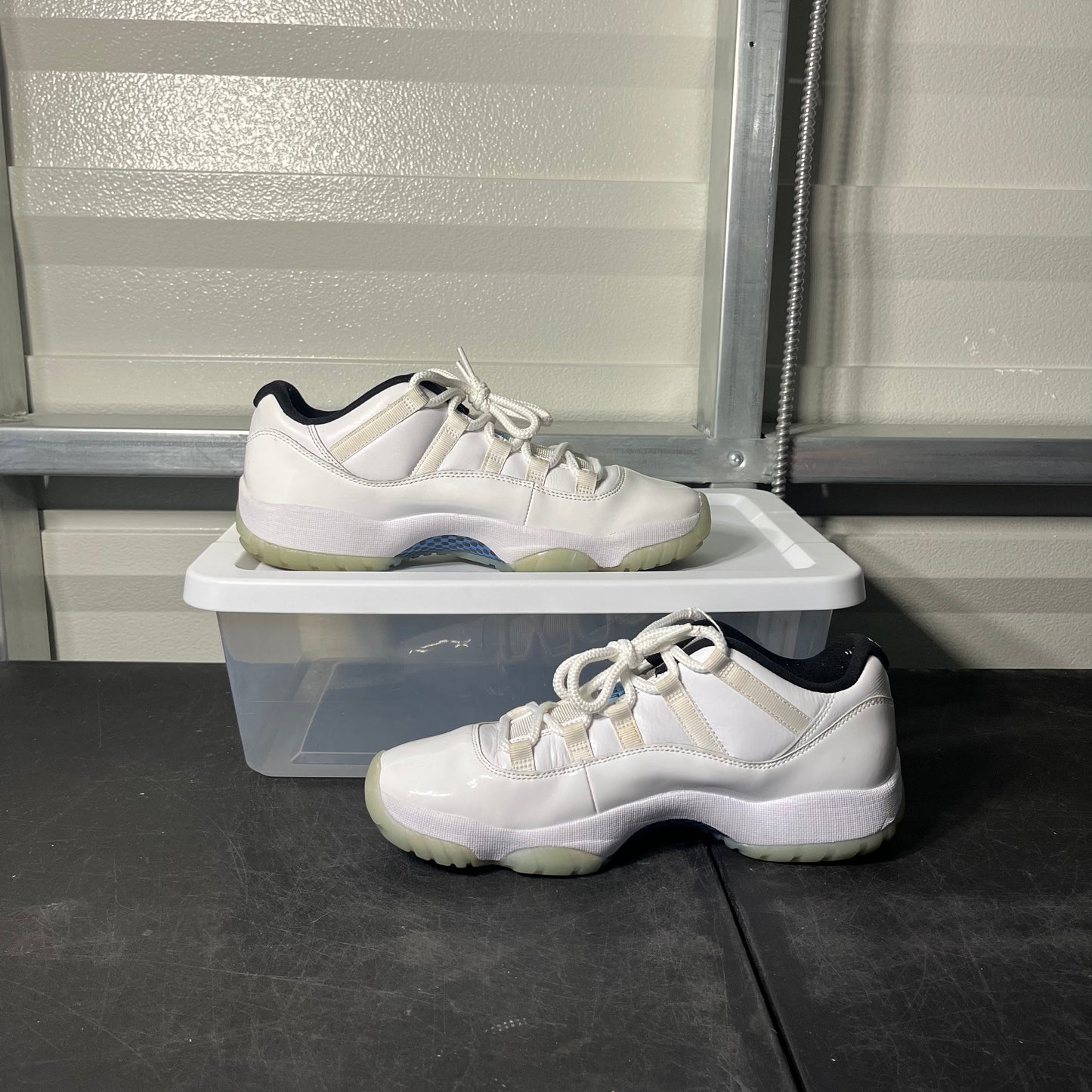 Size 9.5 - AJ 11 Low Legend Blue