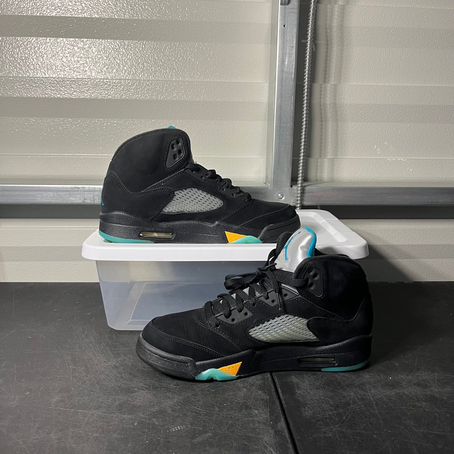 Size 10.5 - AJ 5 Aqua