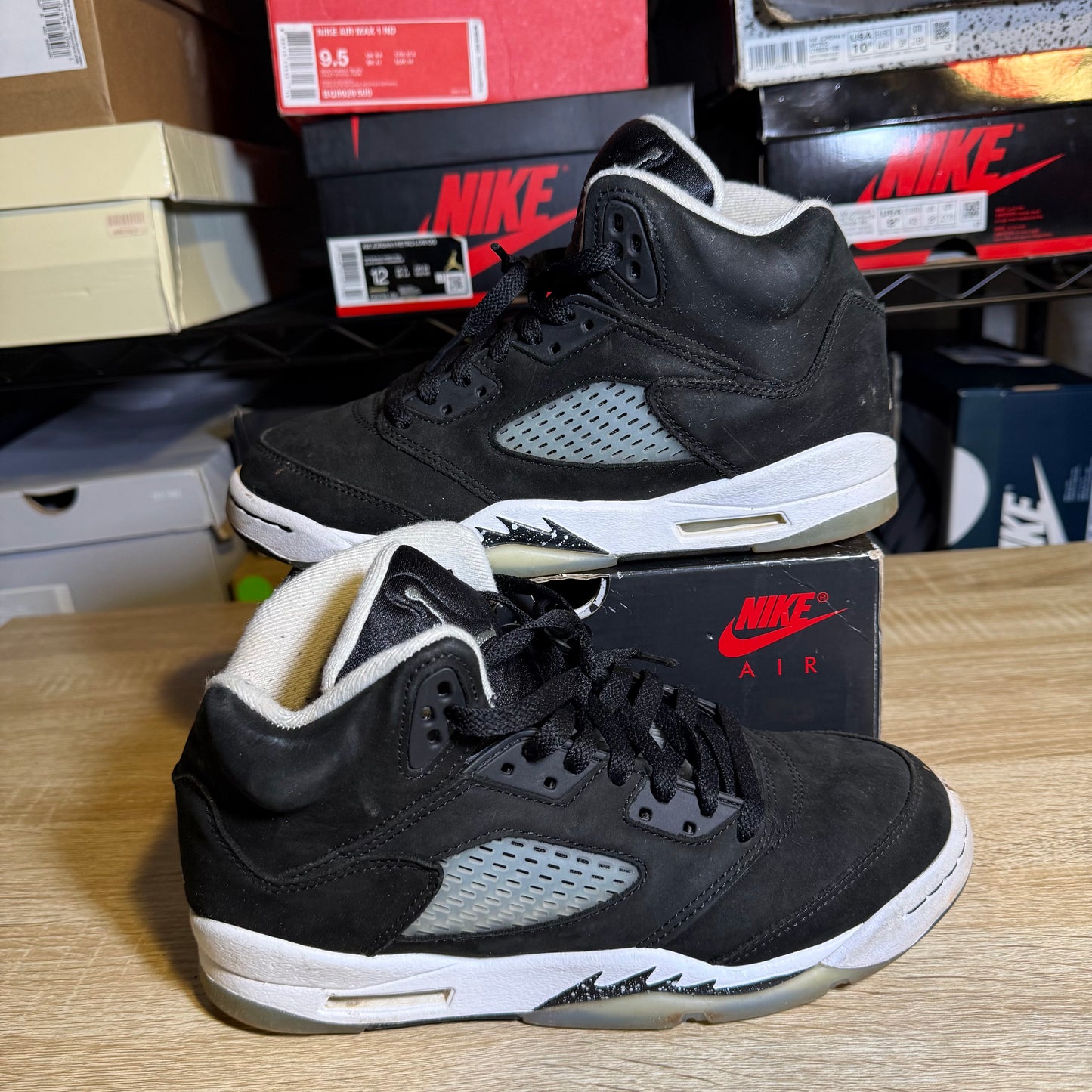 Size 6.5Y - AJ 5 Moonlight