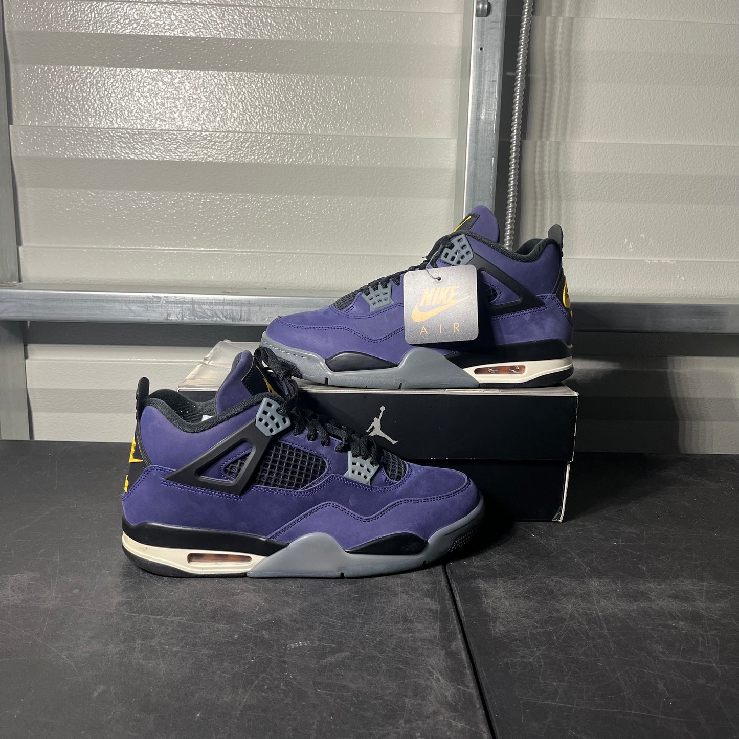 Size 11 - AJ 4 Laker