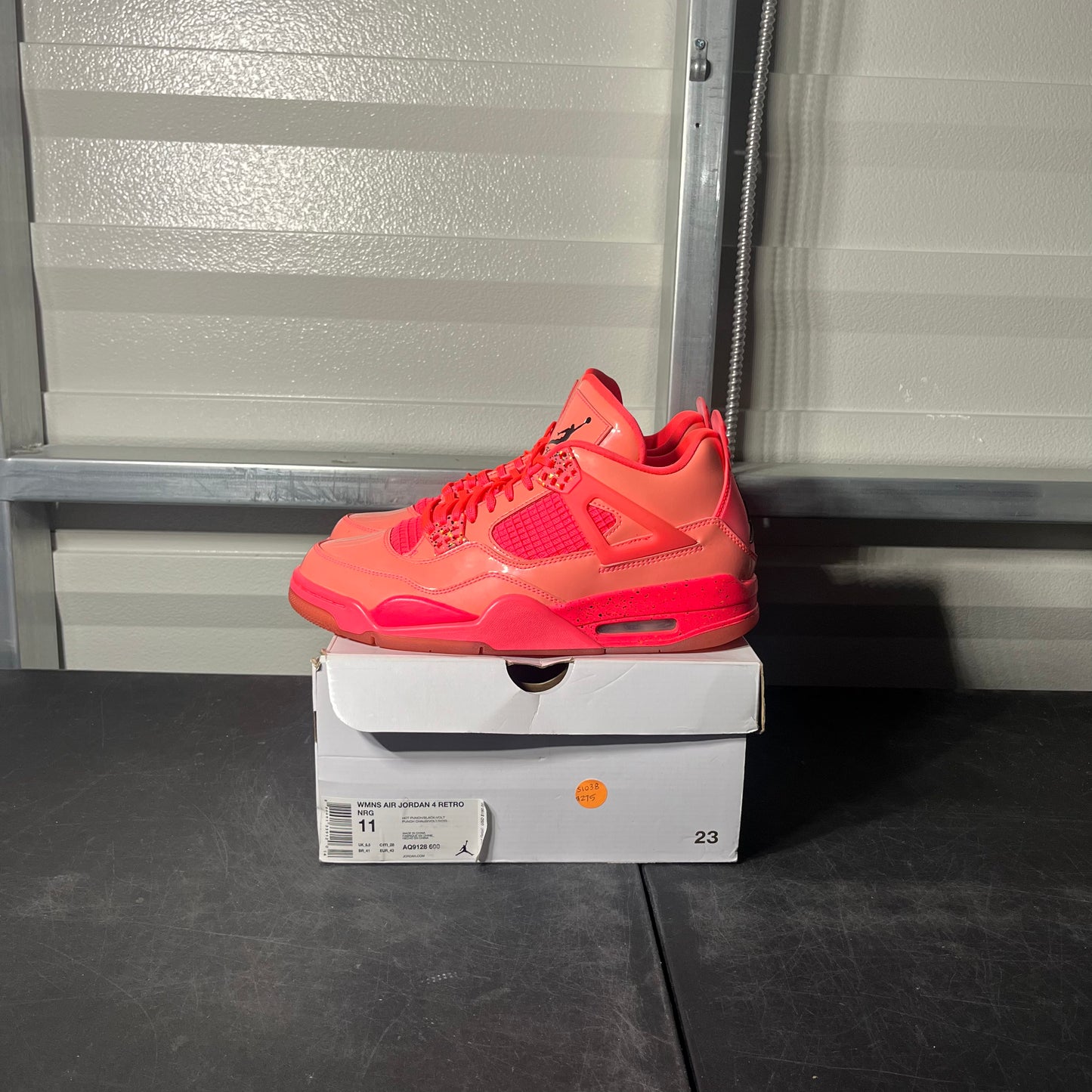 Size 11W - AJ 4 Hot Punch