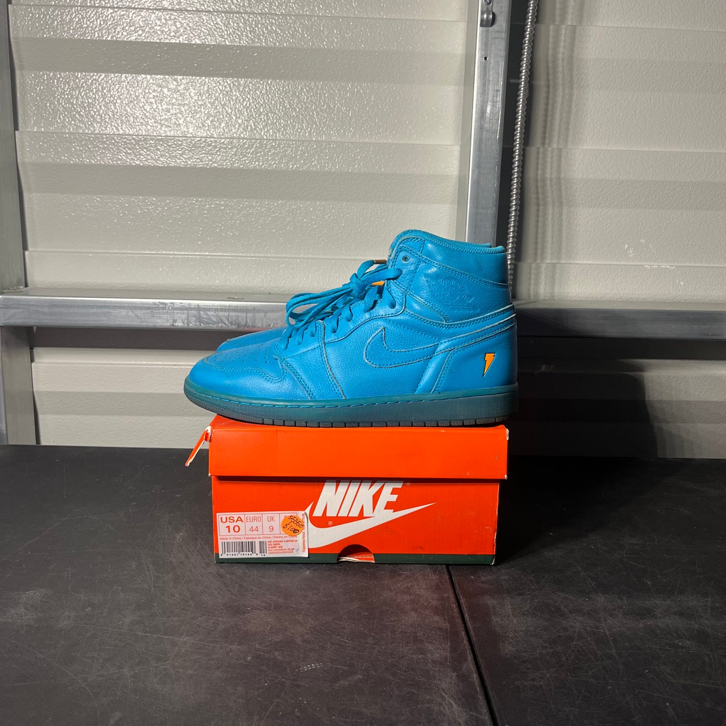 Size 10 - AJ 1 Blue Gatorade