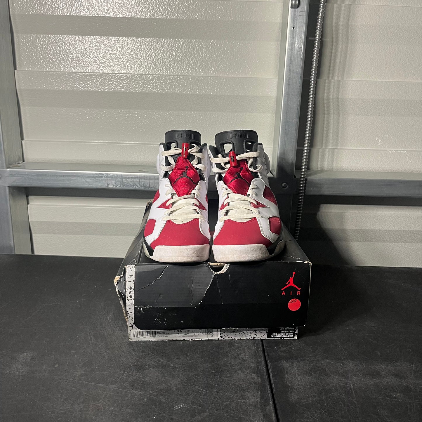 Size 9 - AJ 6 Carmine