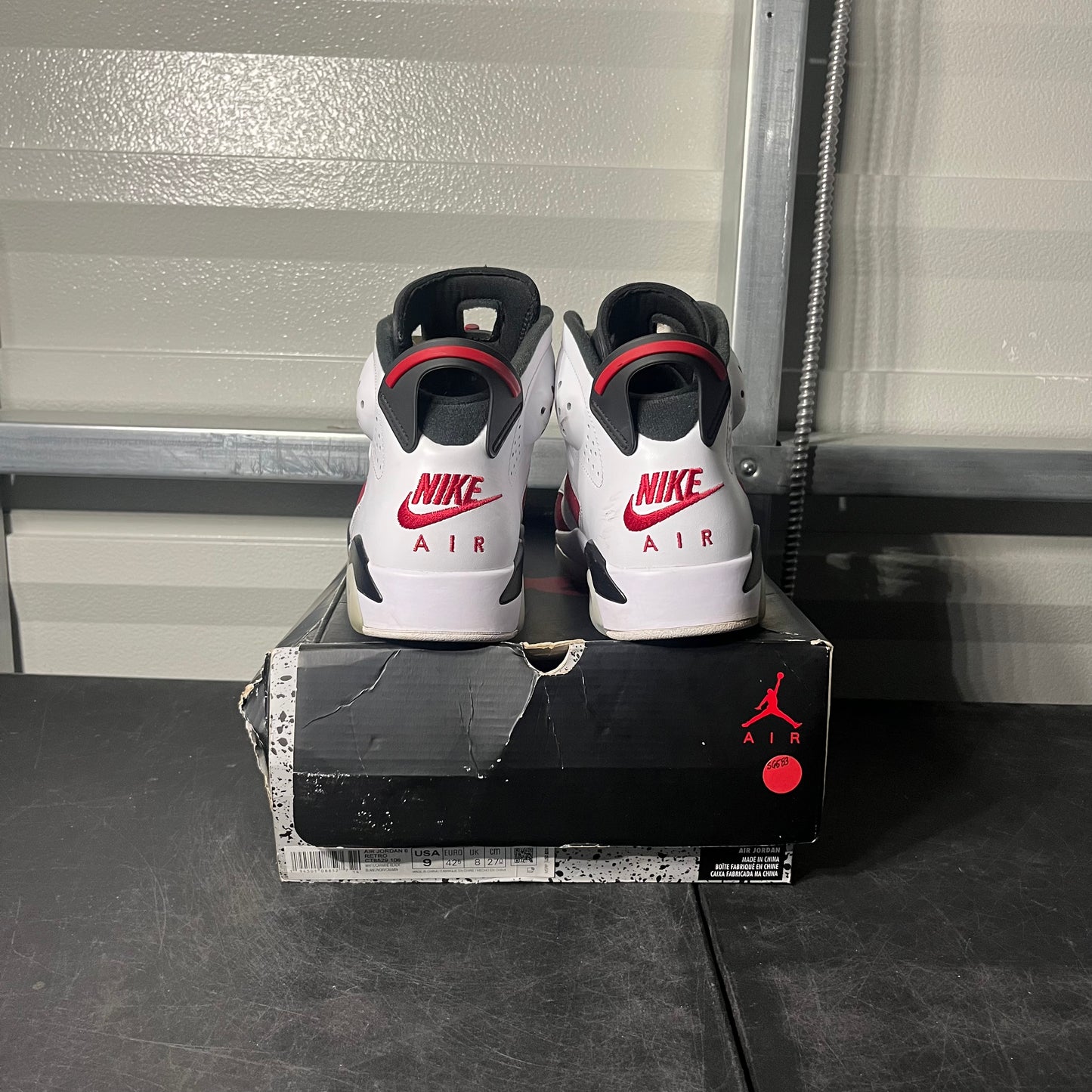 Size 9 - AJ 6 Carmine