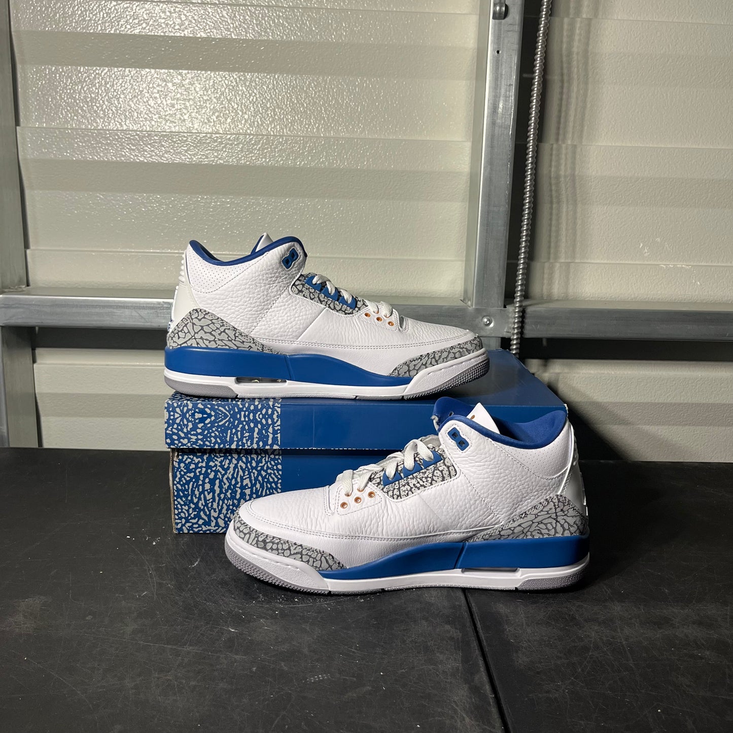 Size 10.5 - AJ 3 Wizard