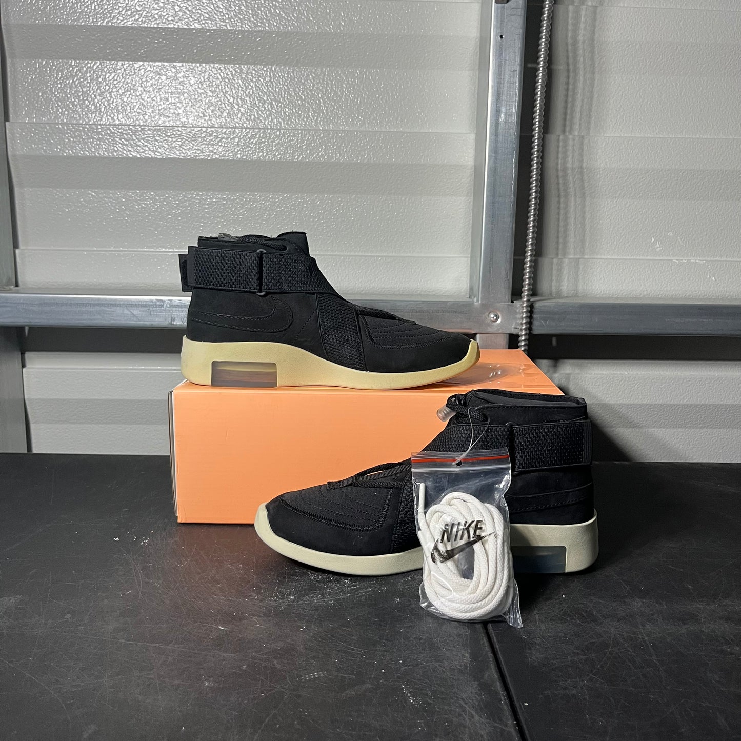 Size 7 - Fear of God Mid Black