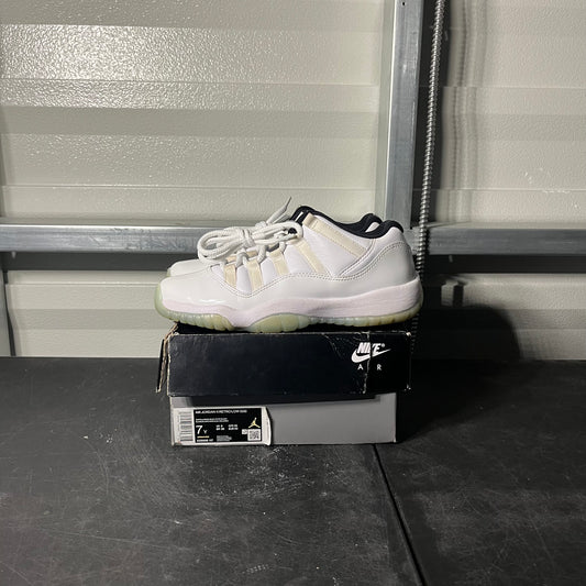 Size 7Y - AJ 11 Low Legend Blue