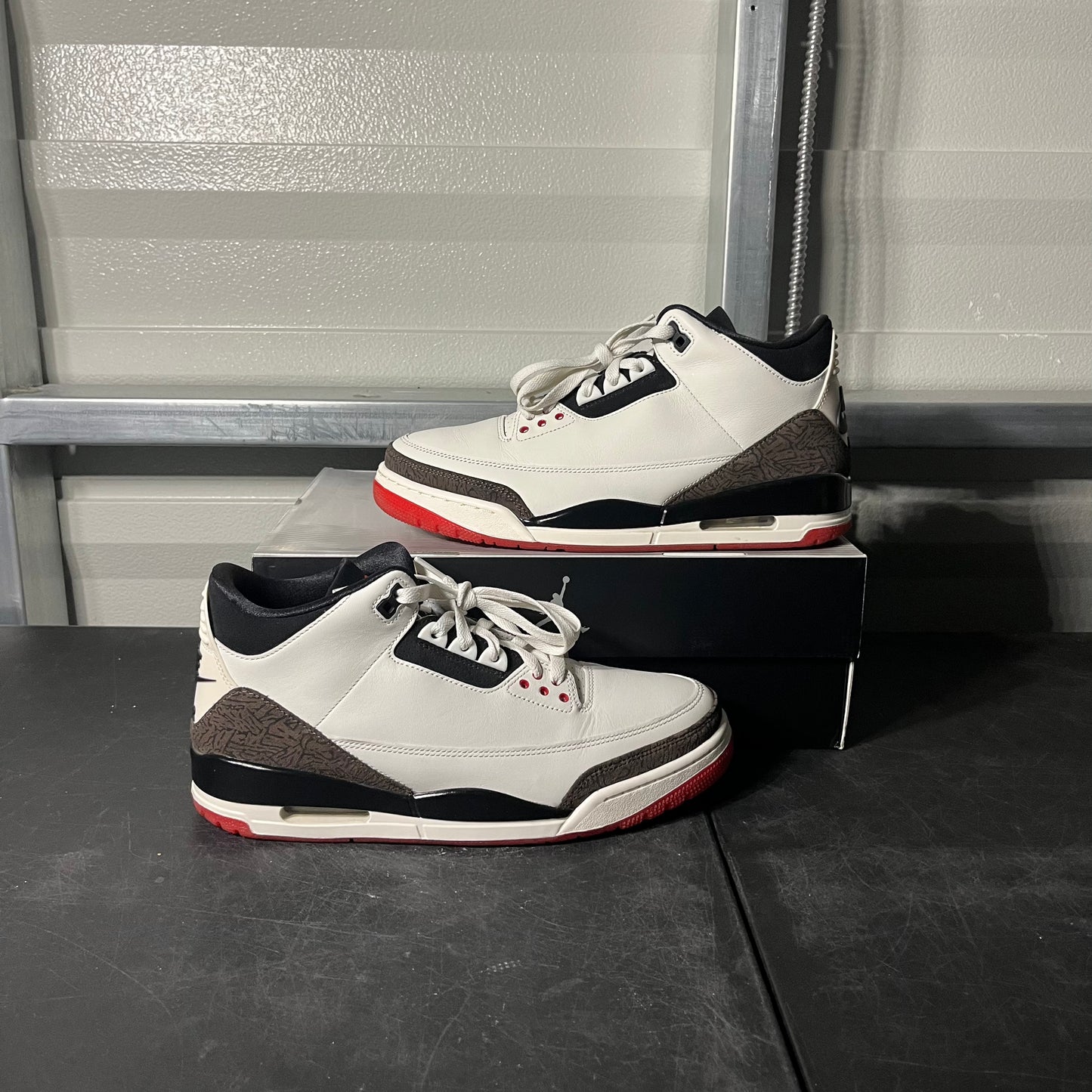 Size 10.5 - AJ 3 World's Best Dad