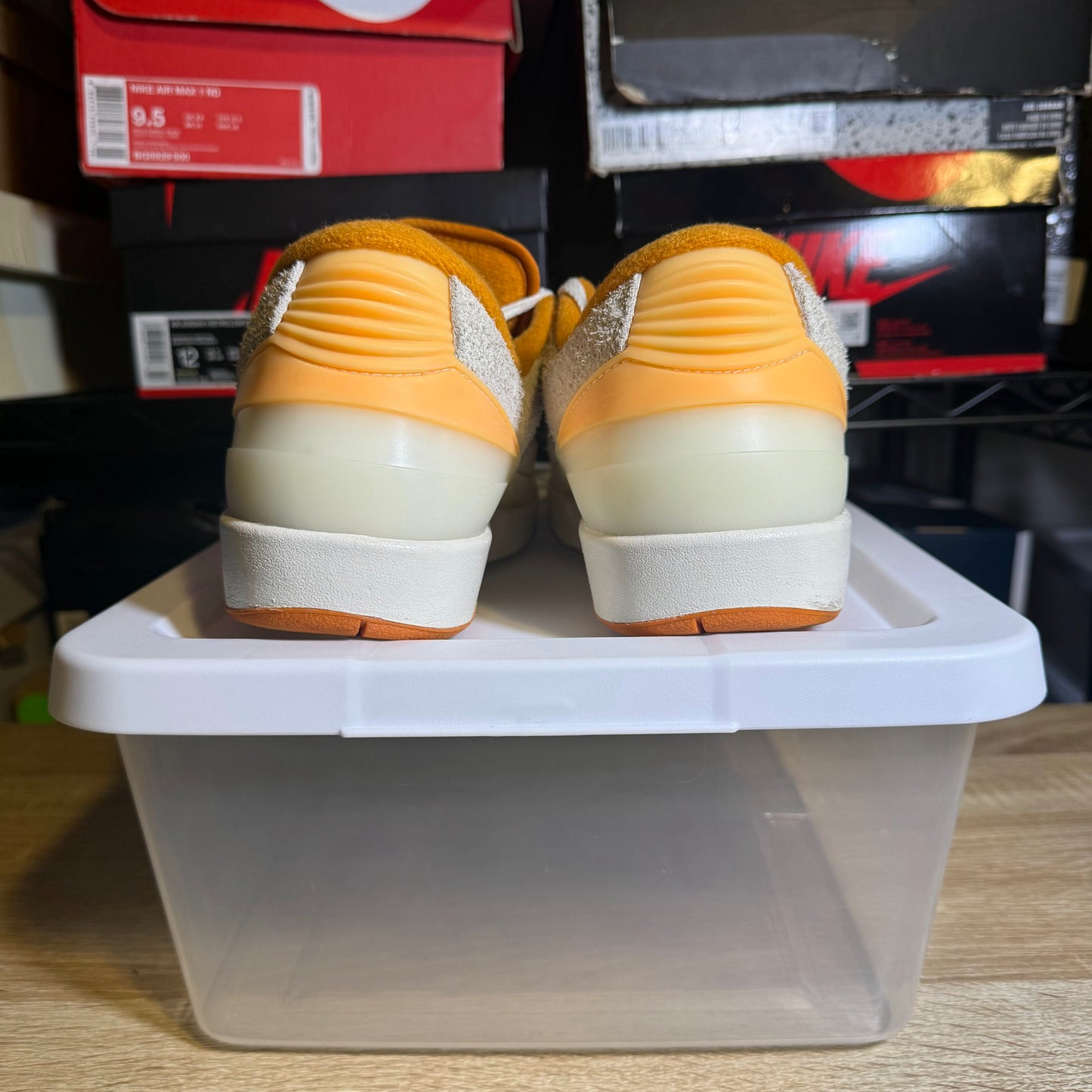 Size 9 - AJ 2 Retro Low Melon Tint