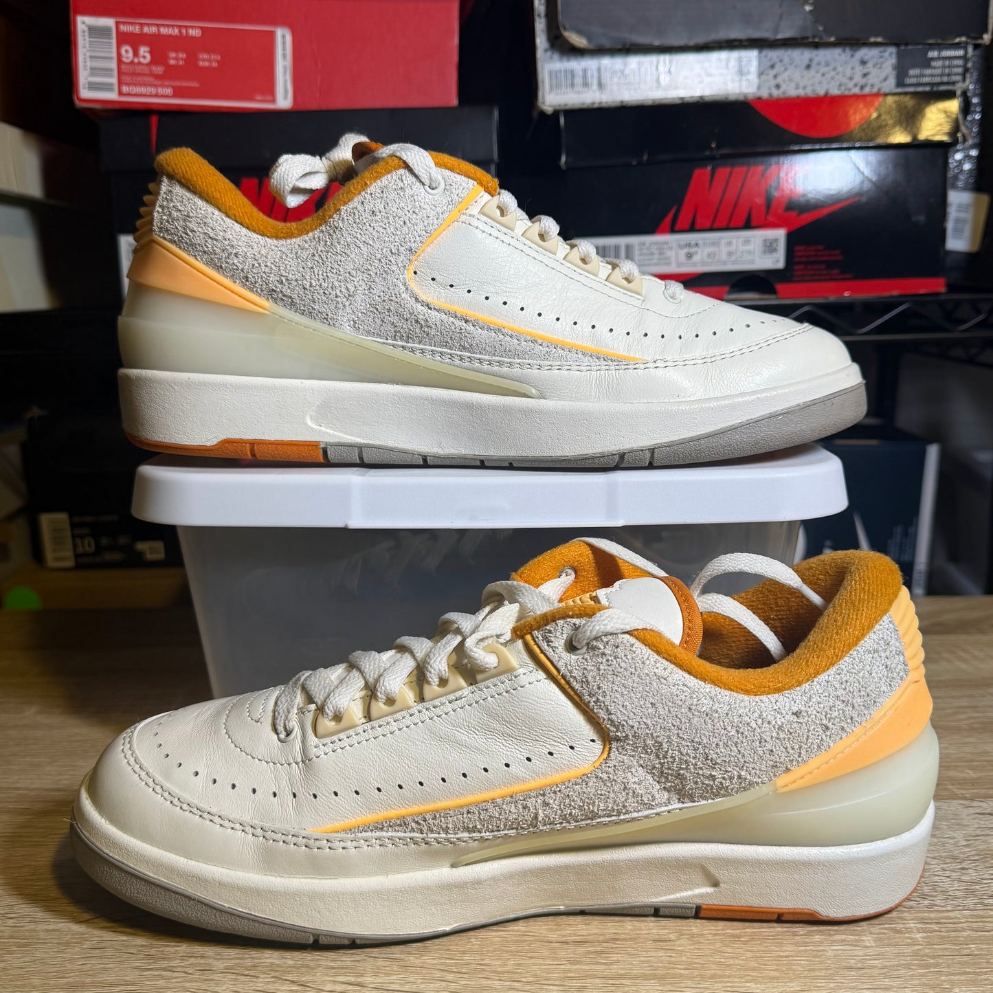 Size 9 - AJ 2 Retro Low Melon Tint