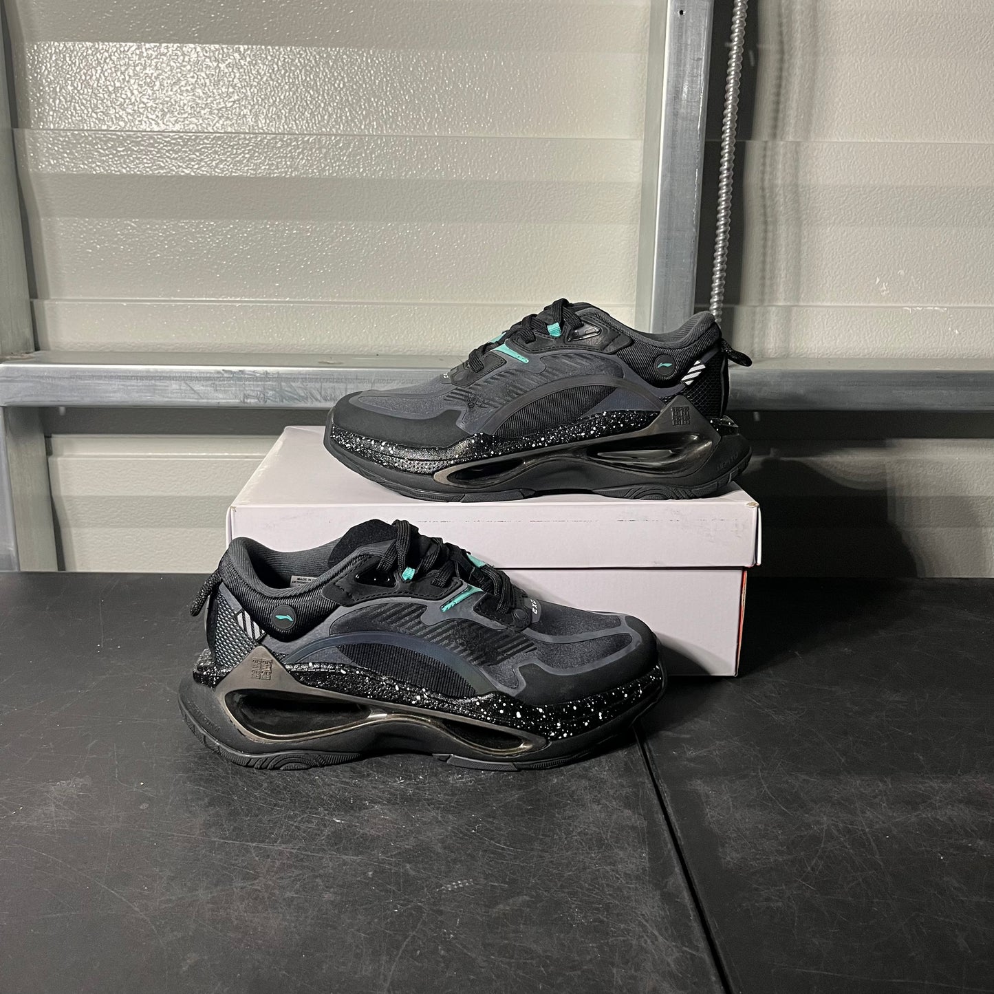 Size 8 - Li Ling Black