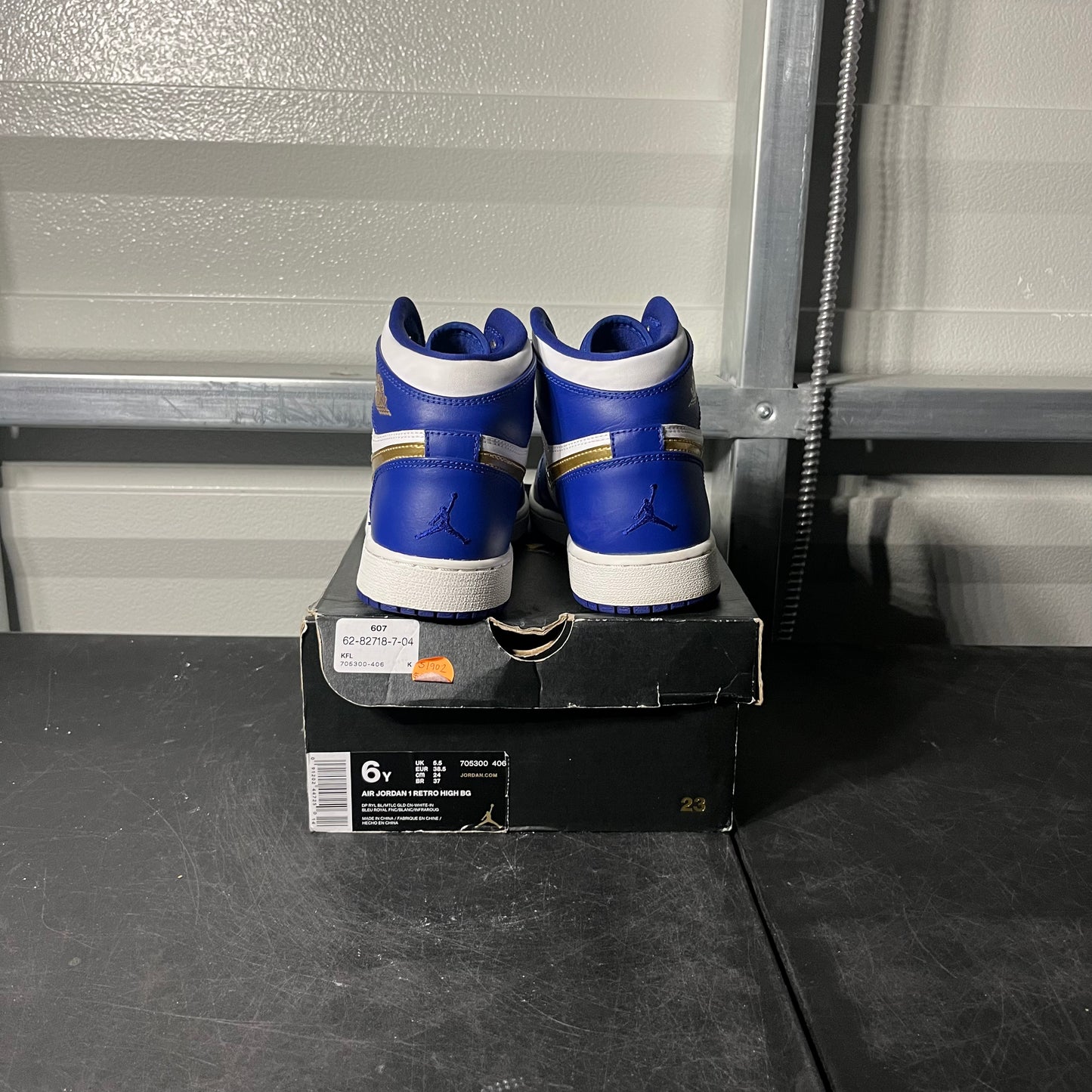 Size 6Y- AJ 1 Mid Gold Medal