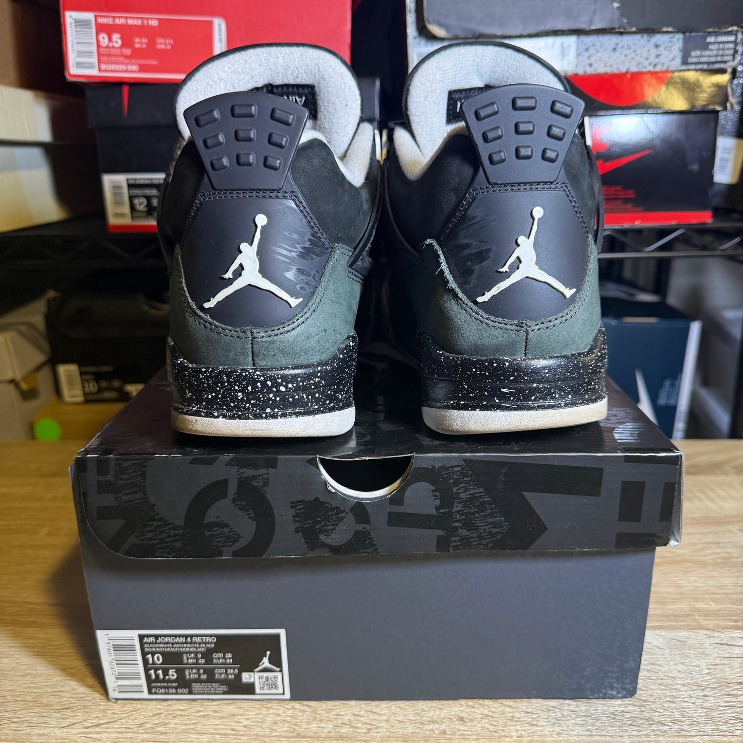 Size 10 - AJ 4 Fear