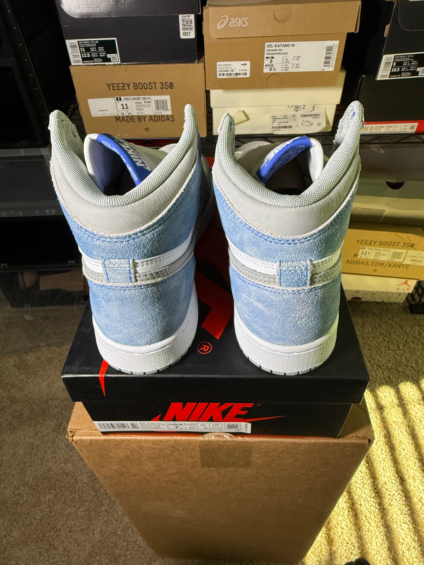 Size 7 - AJ 1 Hyper Royal