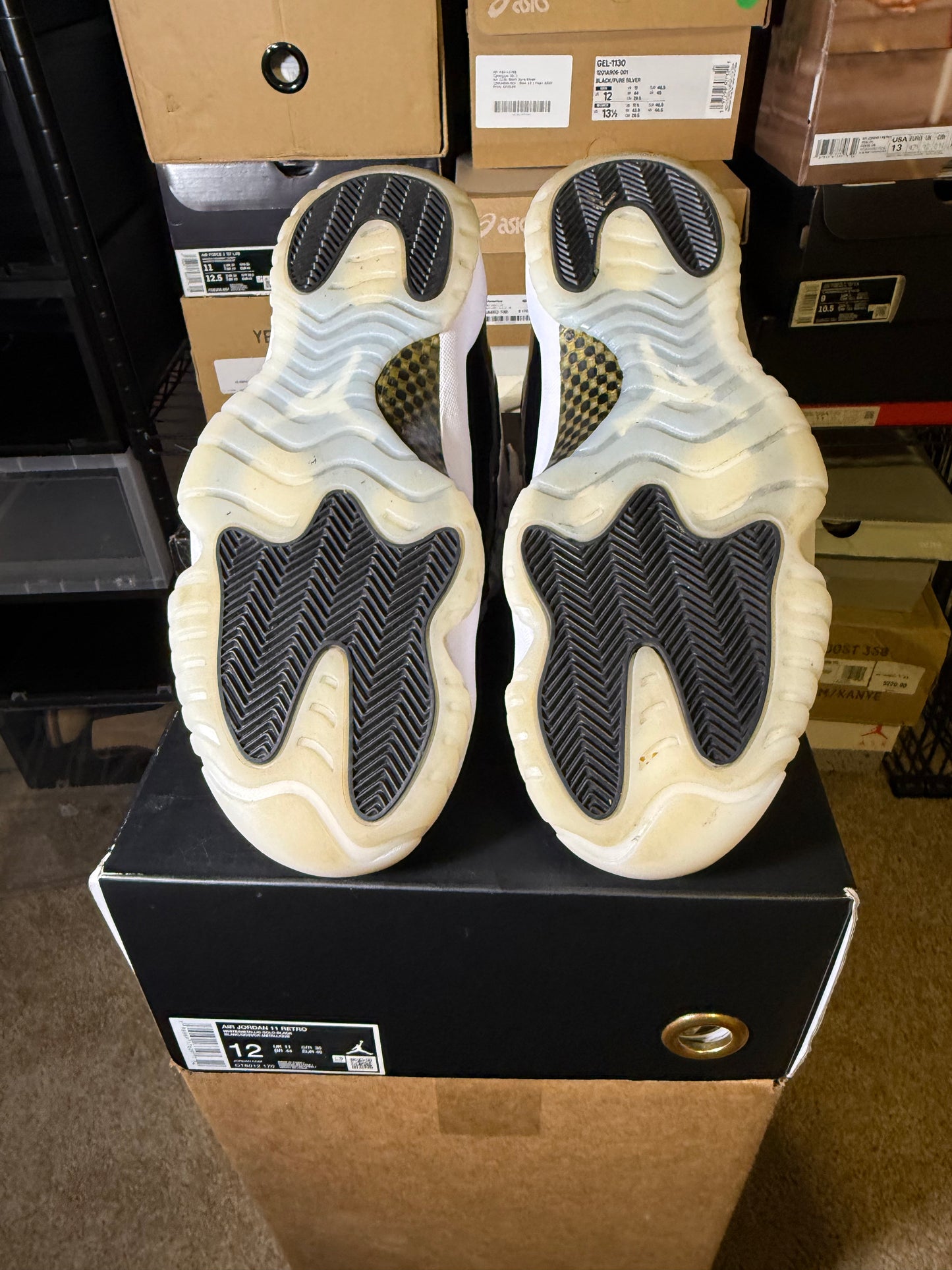 Size 12 - AJ 11 Retro Mid Gratitude / Defining Moments