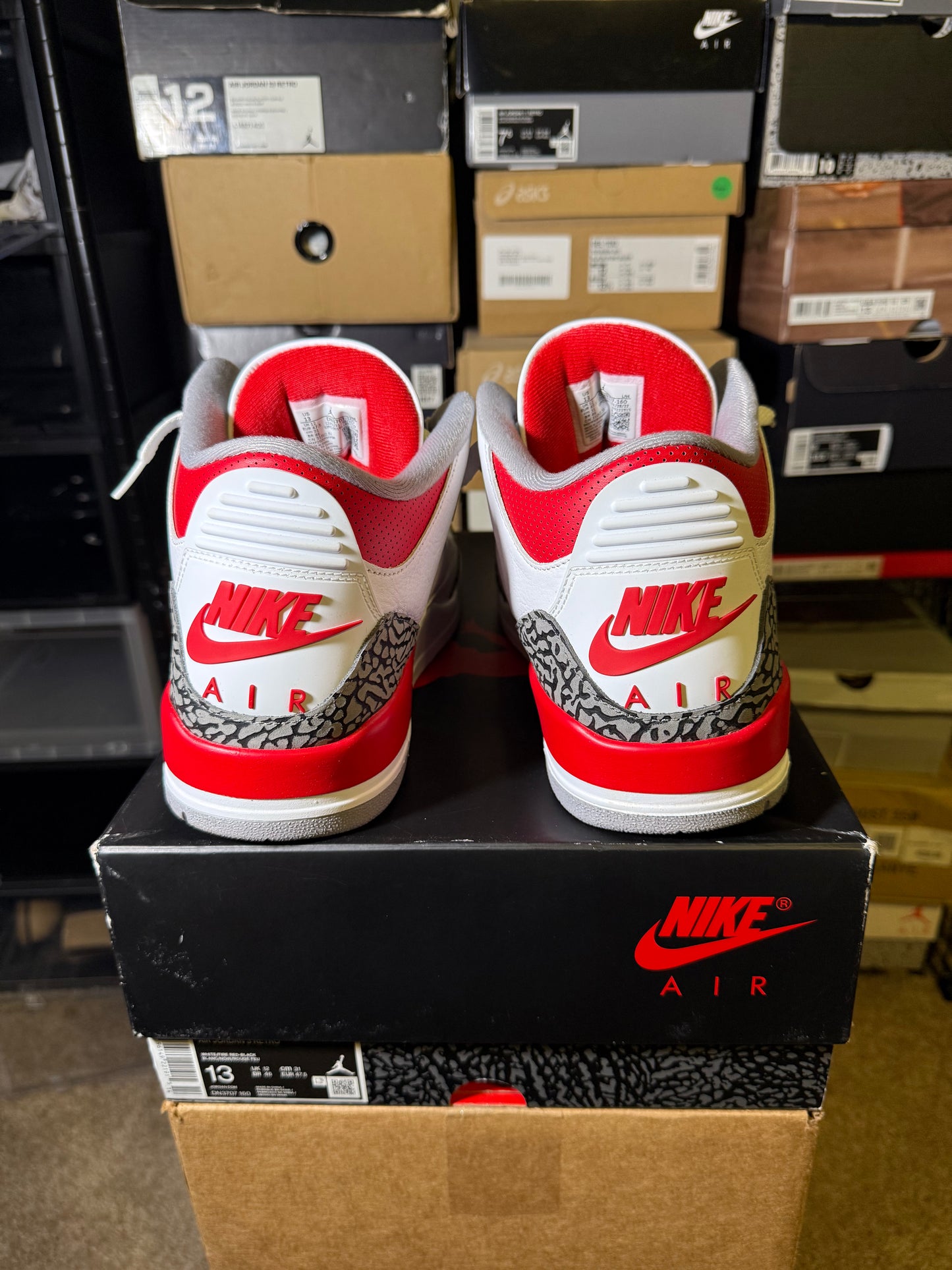Size 13 - AJ 3 Retro Mid Fire Red