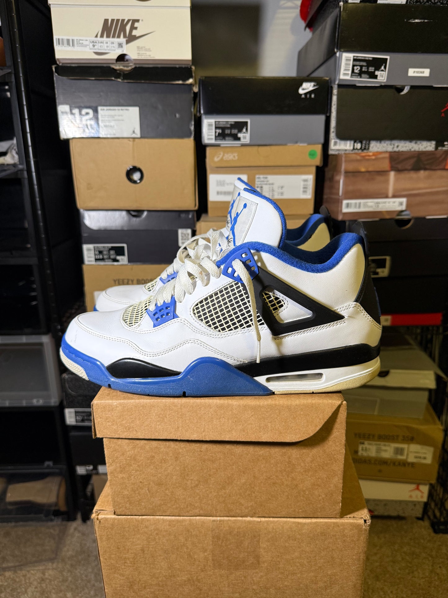 Size 13 - AJ 4 Retro Mid Motorsports