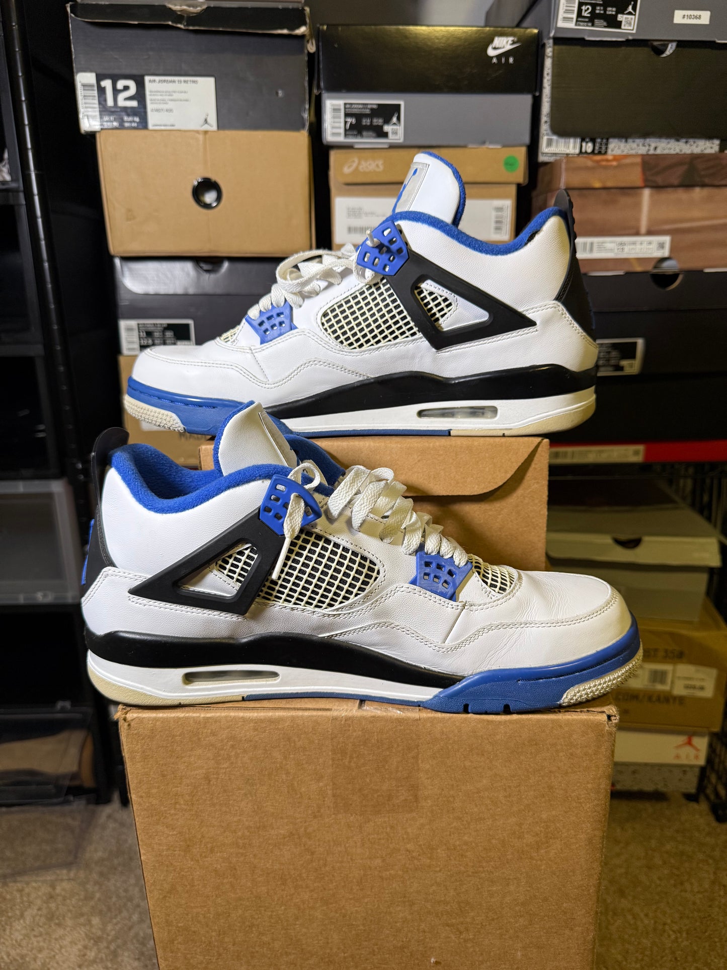 Size 13 - AJ 4 Retro Mid Motorsports