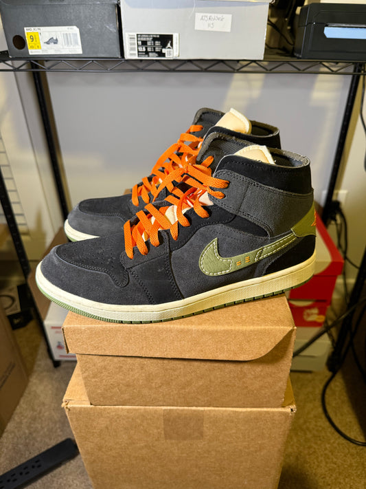 Size 11 - AJ 1 SE Craft Mid Anthracite Light Olive