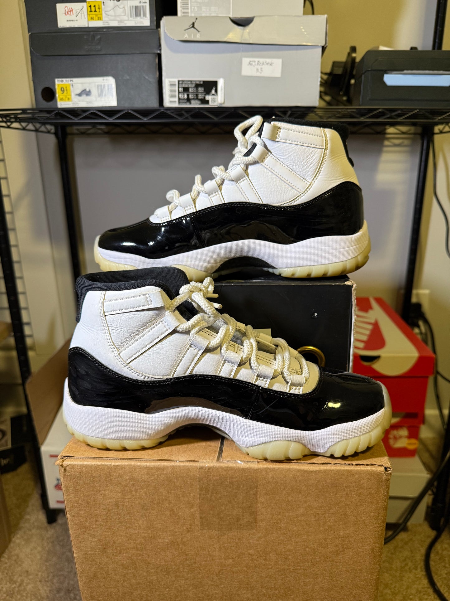 Size 8.5 - AJ 11 Retro Mid Gratitude / Defining Moments