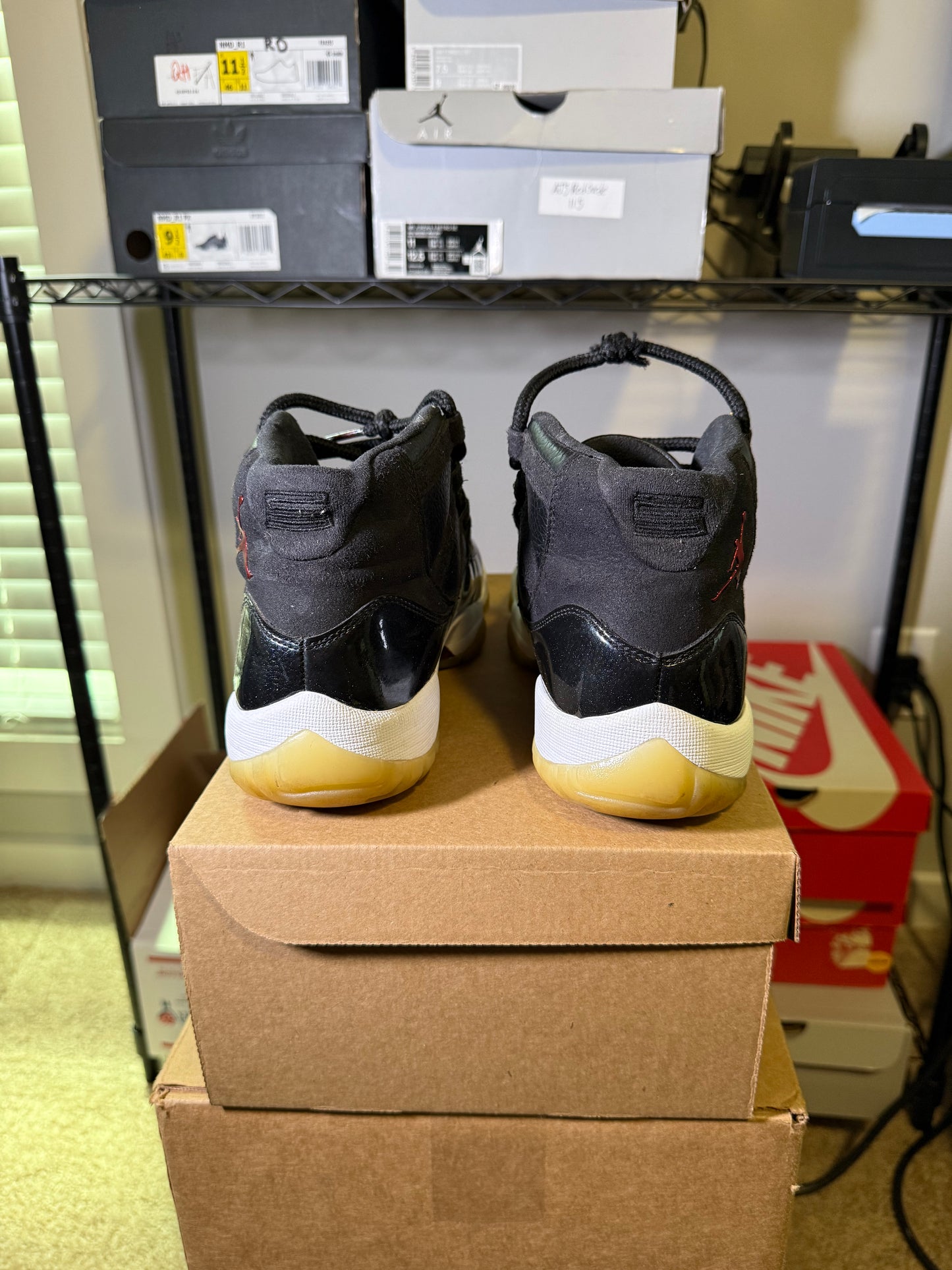 Size 8 - AJ11  72-10