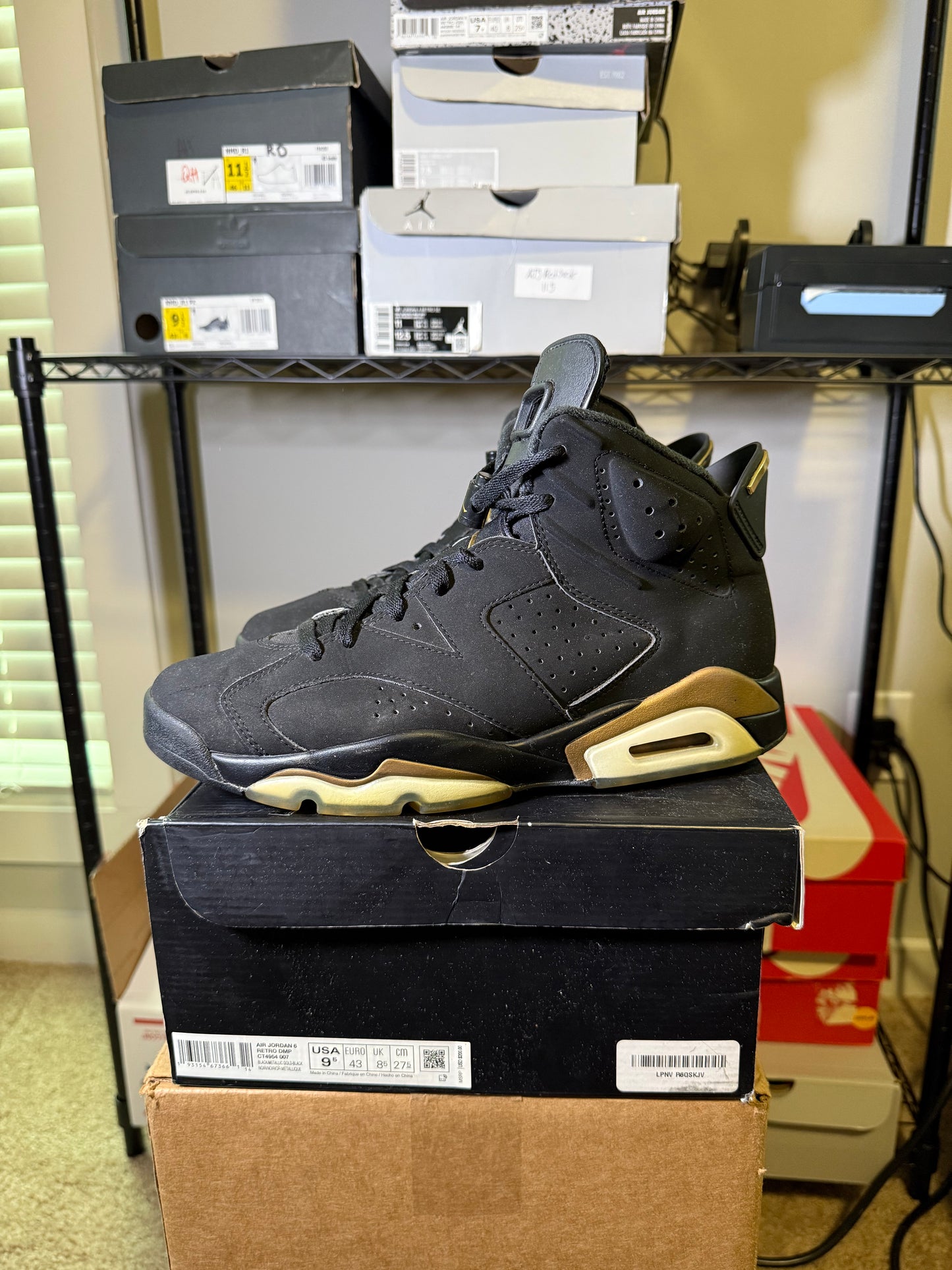 Size 9 - AJ 6 DMP