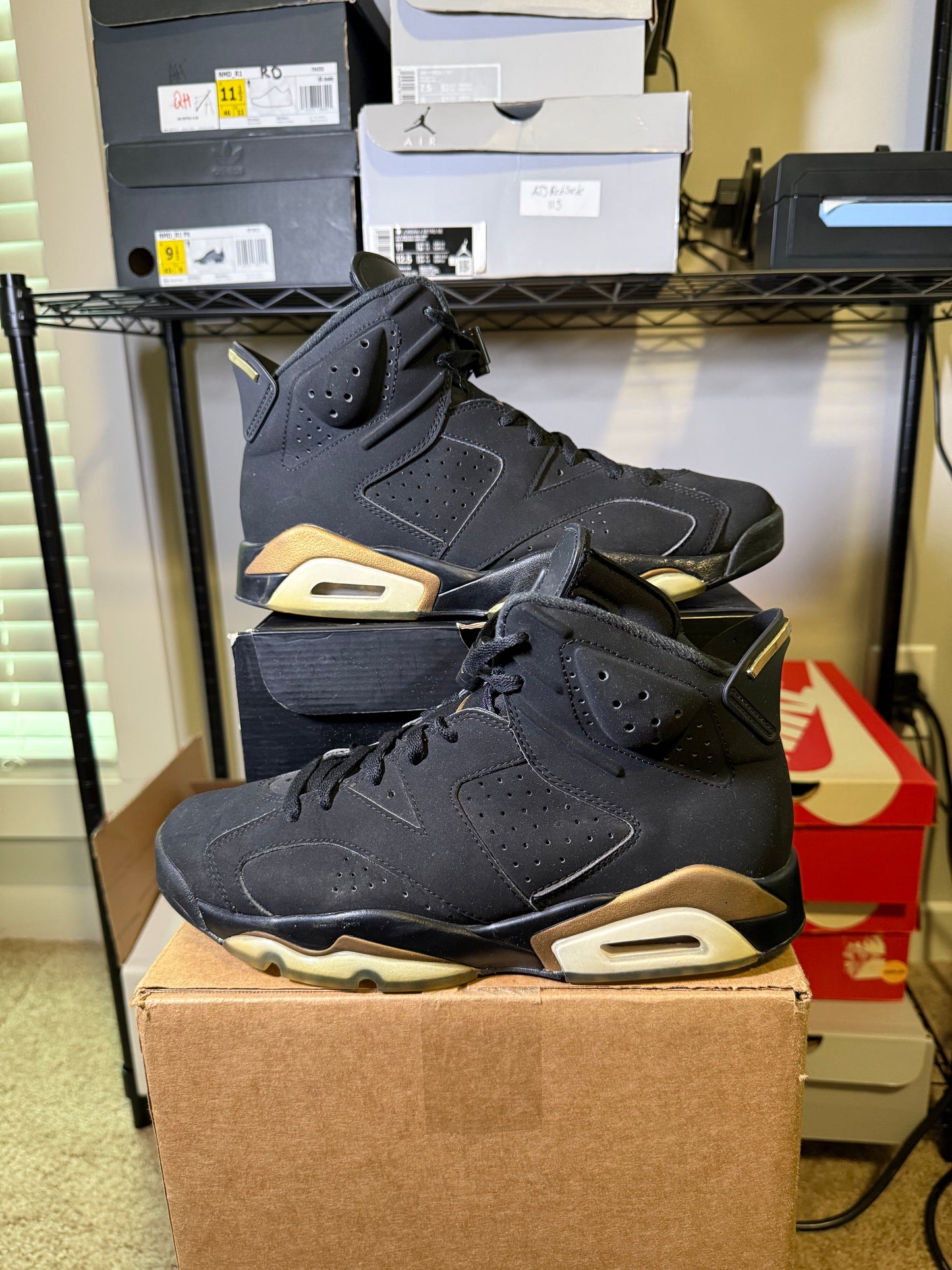 Size 9 - AJ 6 DMP