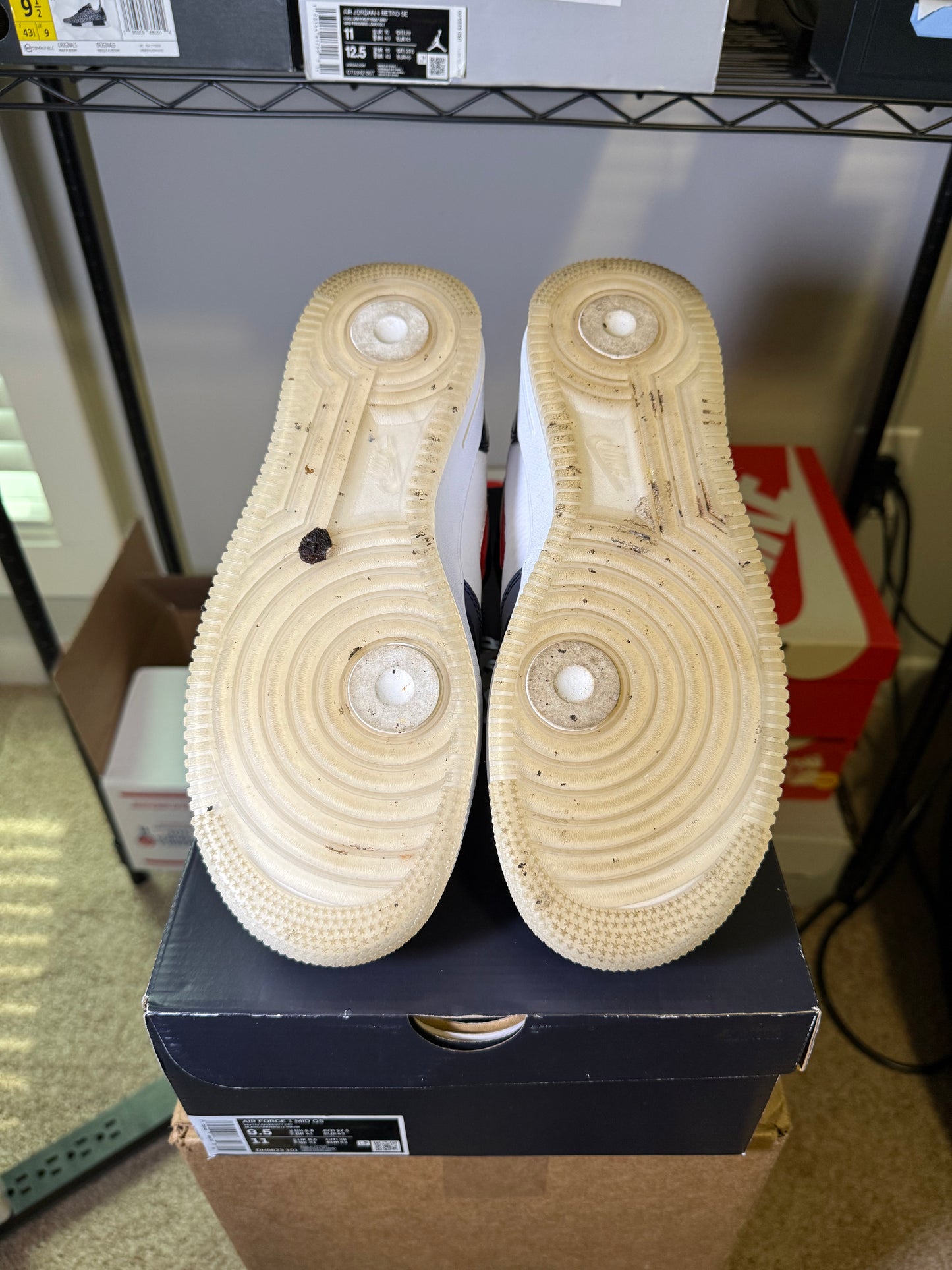 Size 10.5 - AF 1 Mid Independence Day