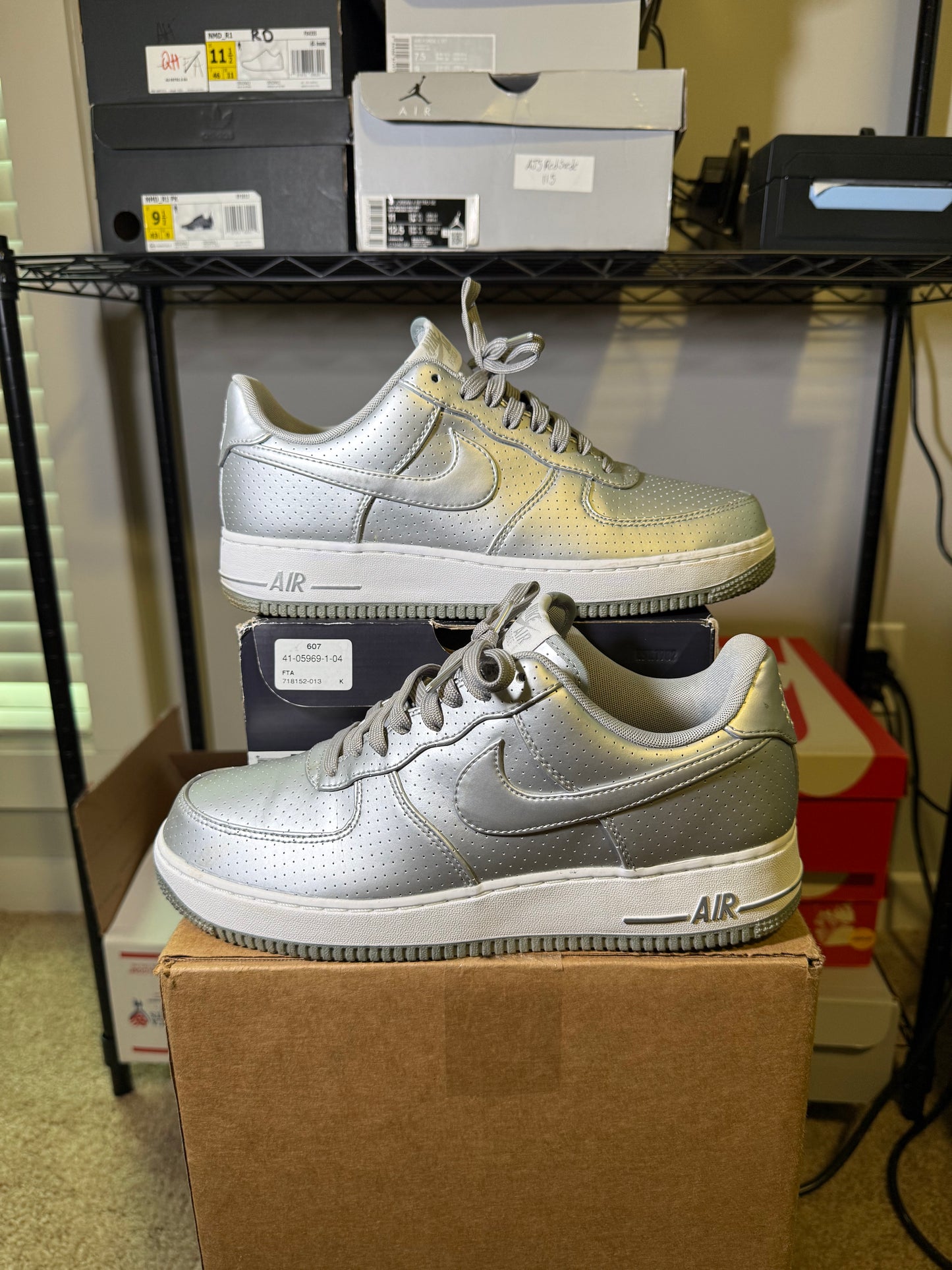 Size 9.5 - AF 1 Metallic Silver