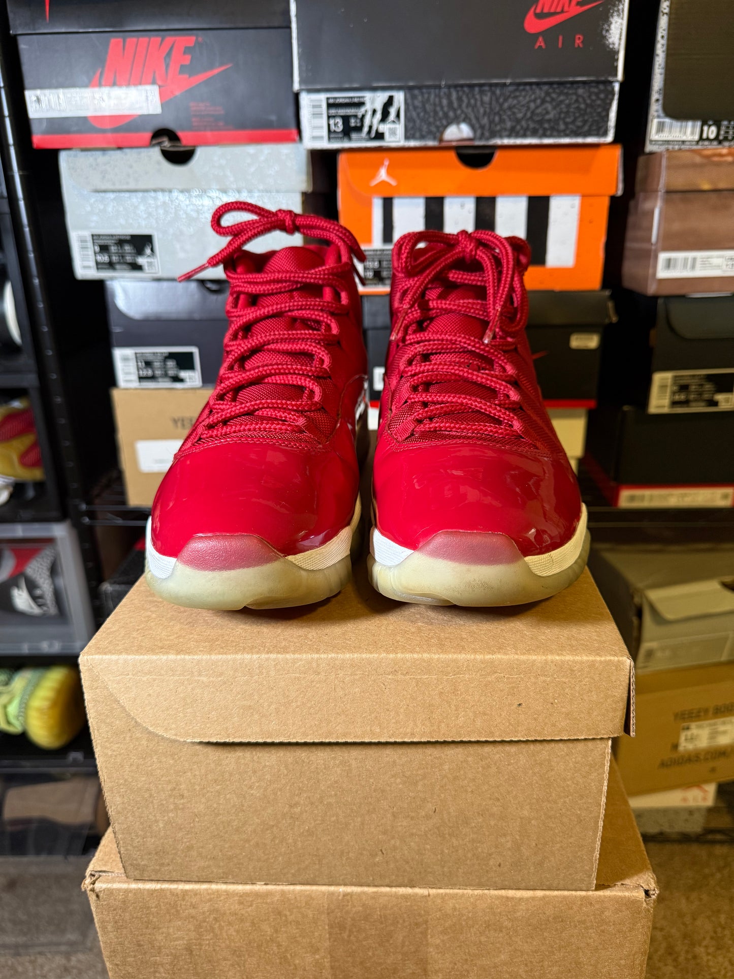 Size 10.5 - AJ 11 Retro High Win Like '96