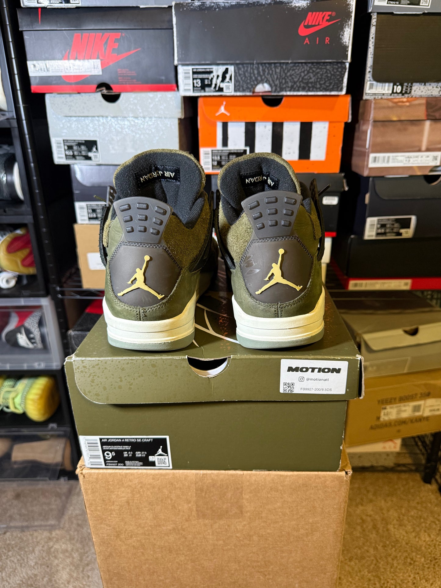 Size 9.5 - AJ 4 SE Retro Low Craft - Olive