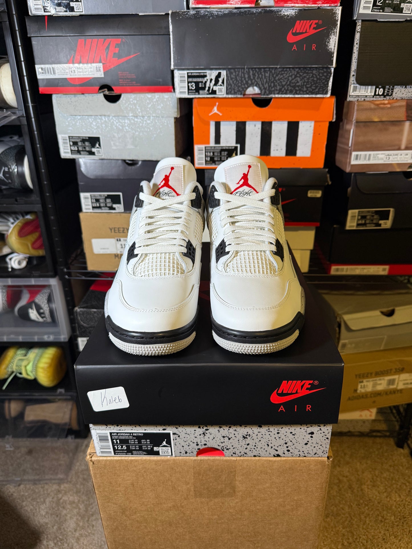 Size 11 - AJ 4 Retro OG 2025 White Cement