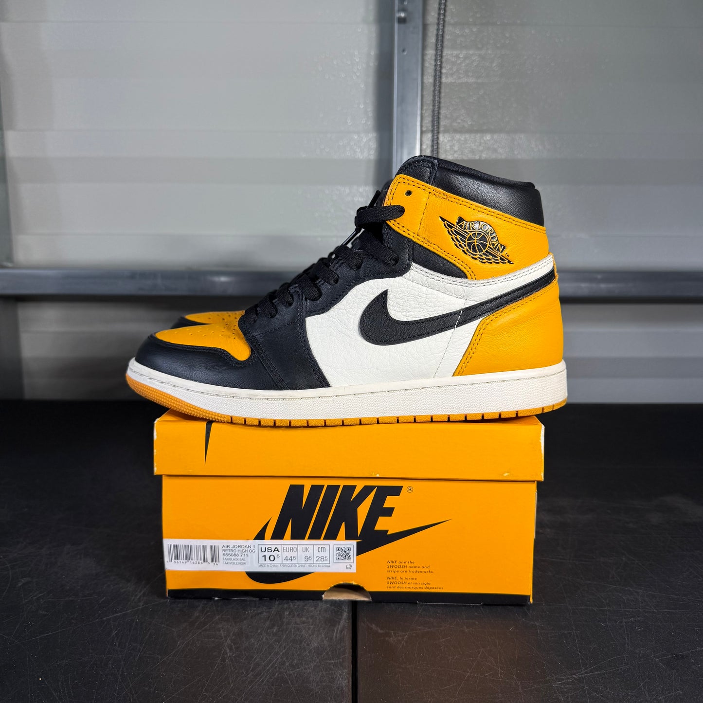 Size 10.5 - AJ 1 Taxi