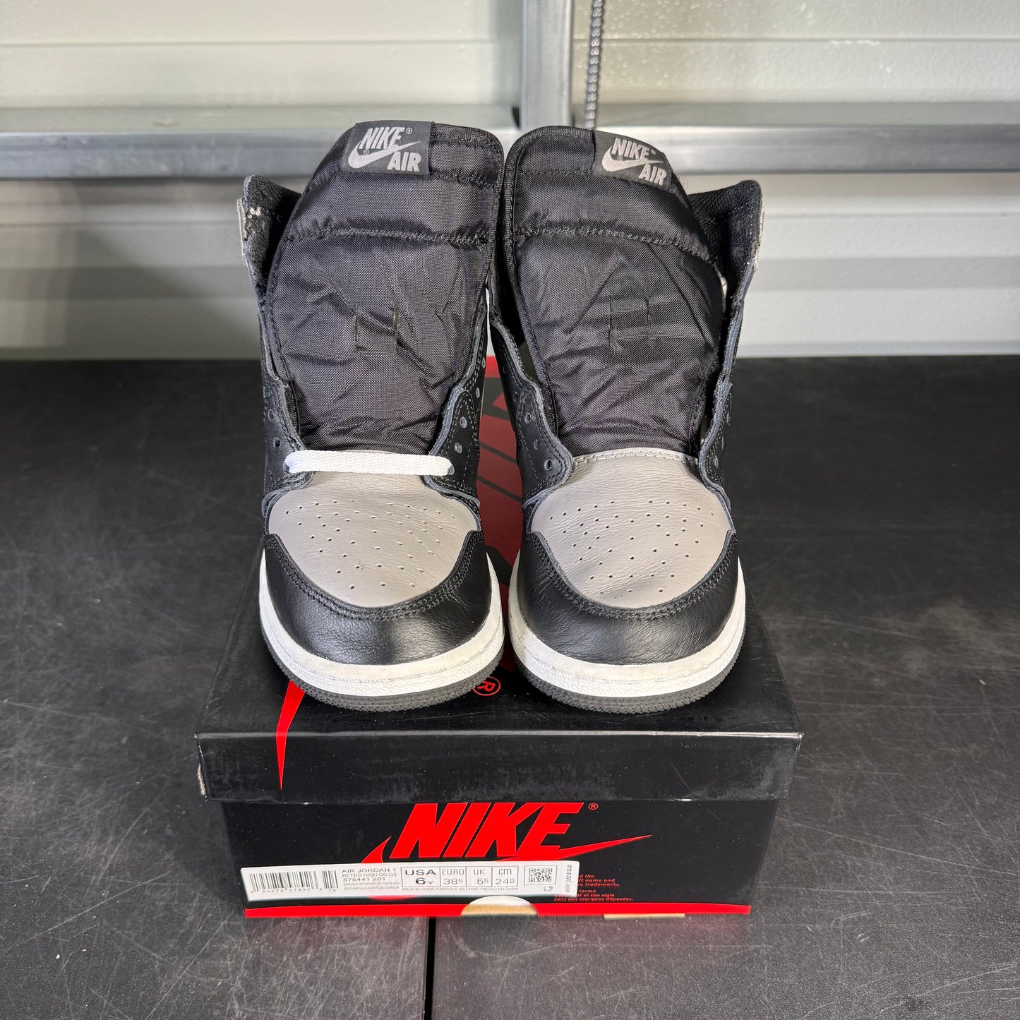 Size 6Y - AJ 1 Shadow