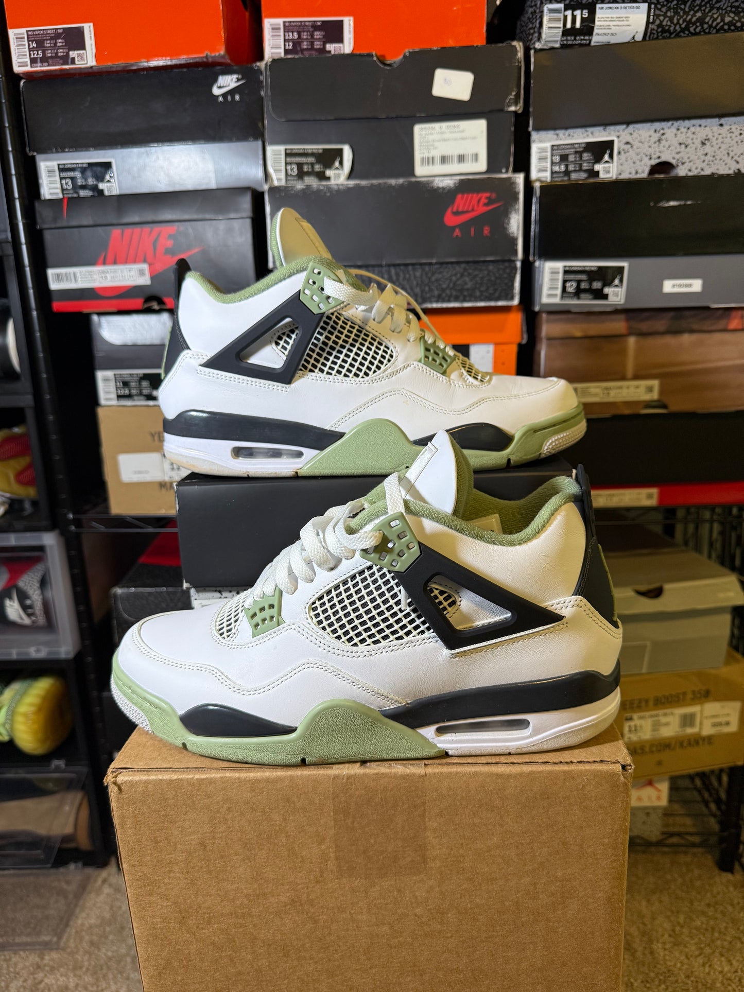 Size 12W/10.5M - AJ 4 Retro Mid Seafoam