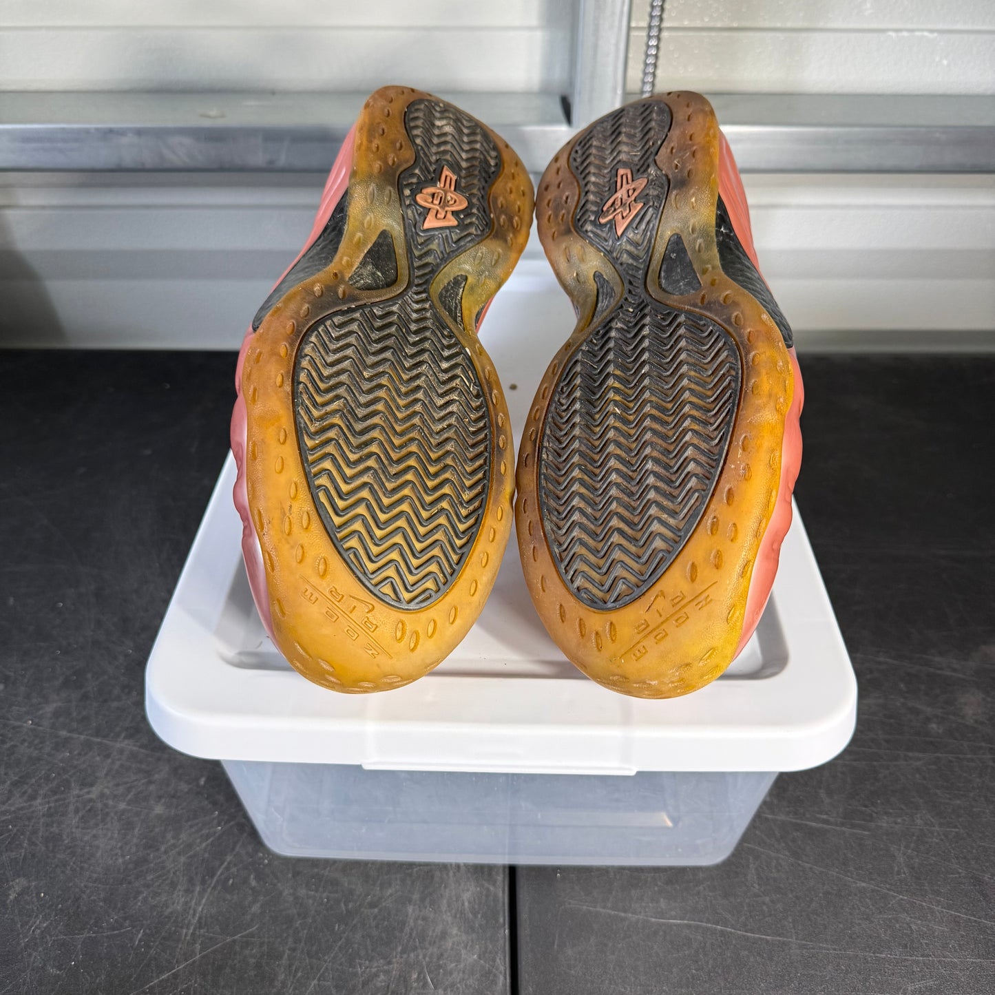 Size 9.5 - Foamposite Rust Pink