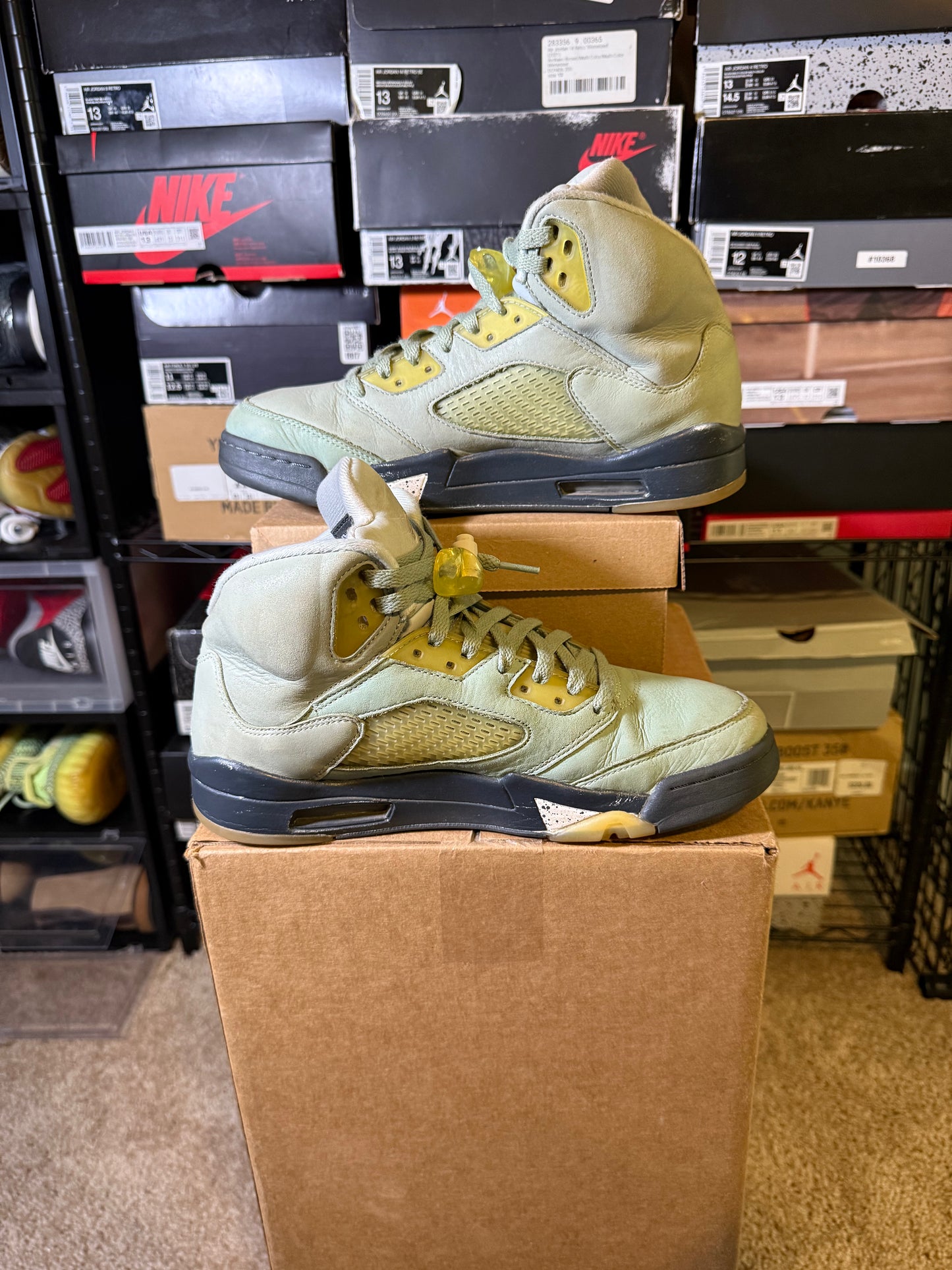 Size 8.5 - AJ 5 JADE HORIZON 2022