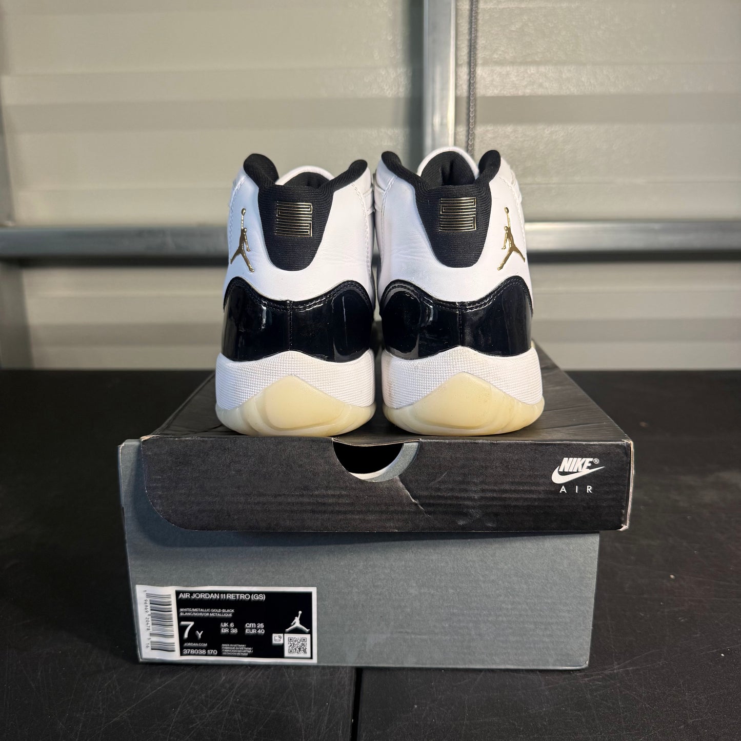 Size 7Y - AJ 11 DMP