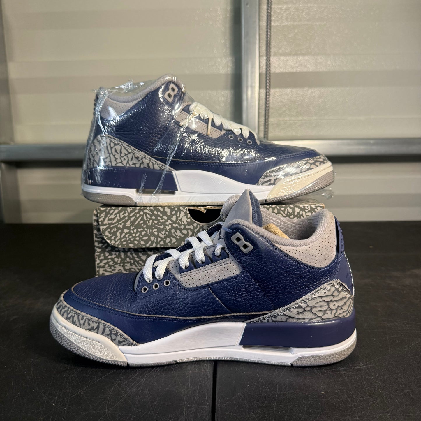 Size 8 - AJ 3 Georgetown
